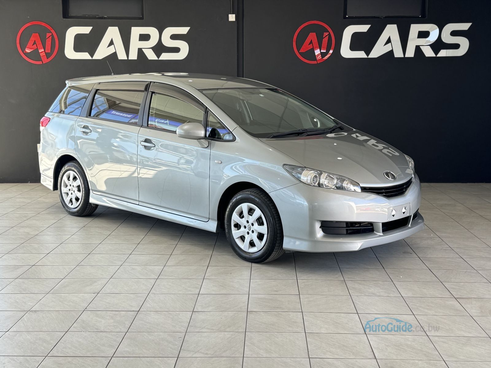 2011 Toyota Wish 7 Seater photo