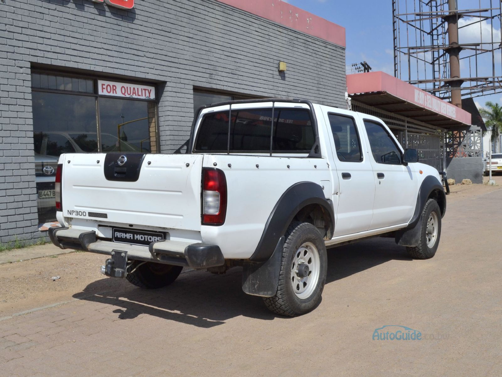 2019 Nissan NP300 Hardbody photo