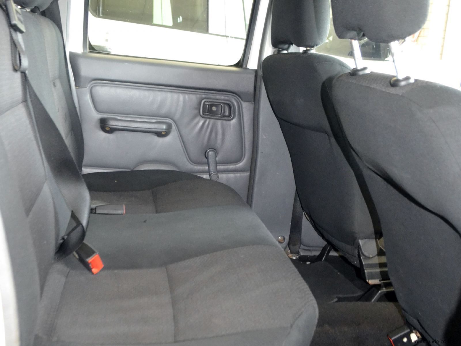 2019 Nissan NP300 Hardbody photo