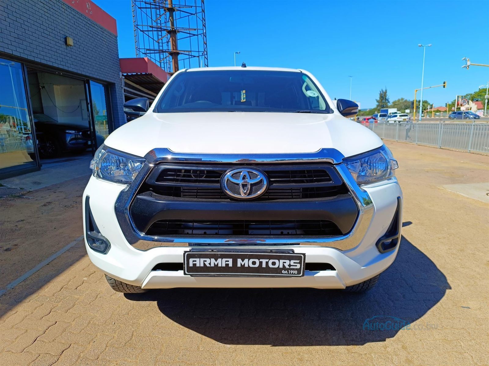 2022 Toyota Hilux Raider GD-6 2.4L 4x4 photo