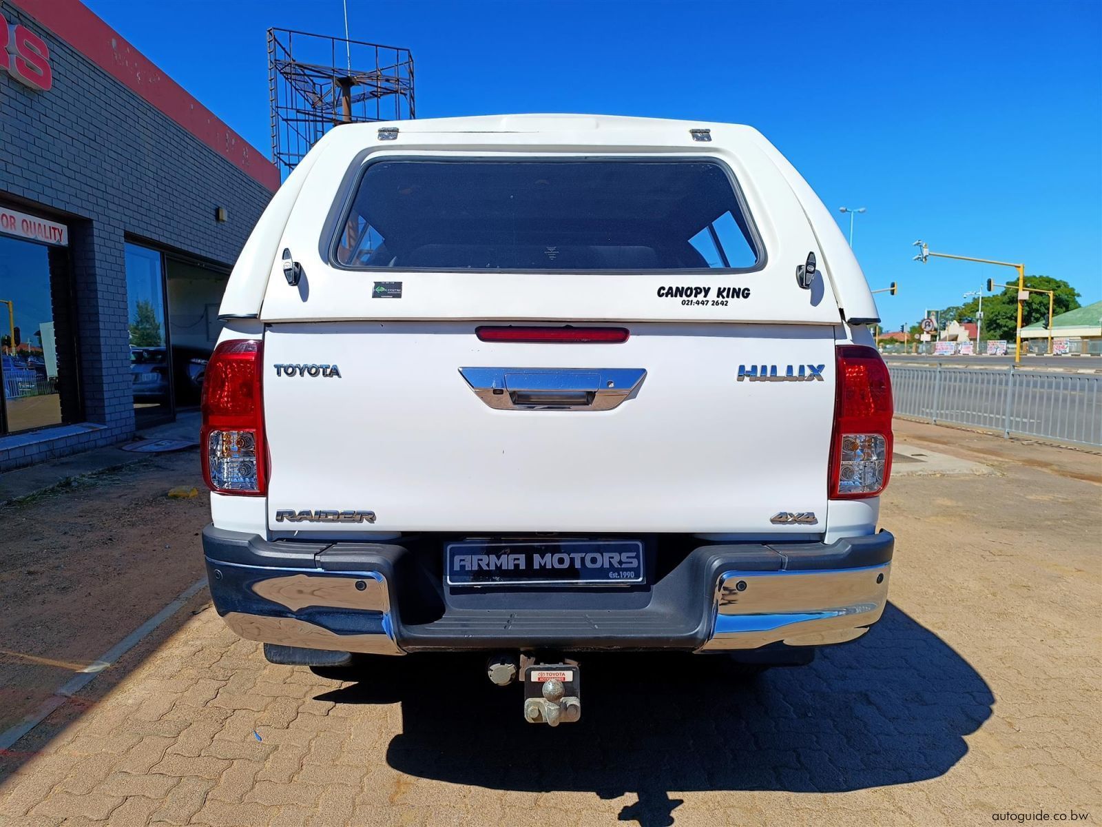 2022 Toyota Hilux Raider GD-6 2.4L 4x4 photo