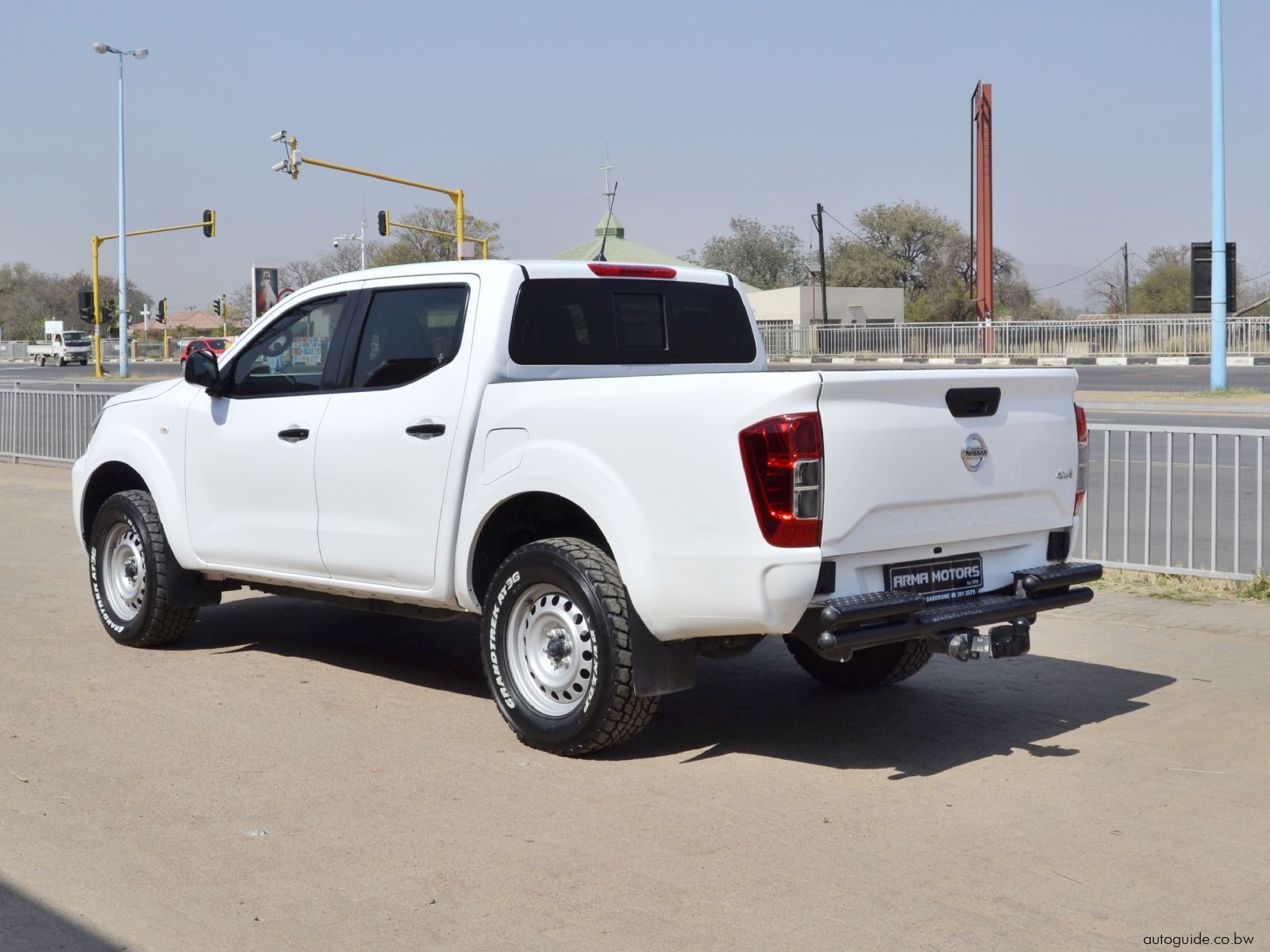 2022 Nissan Navara Baseline photo