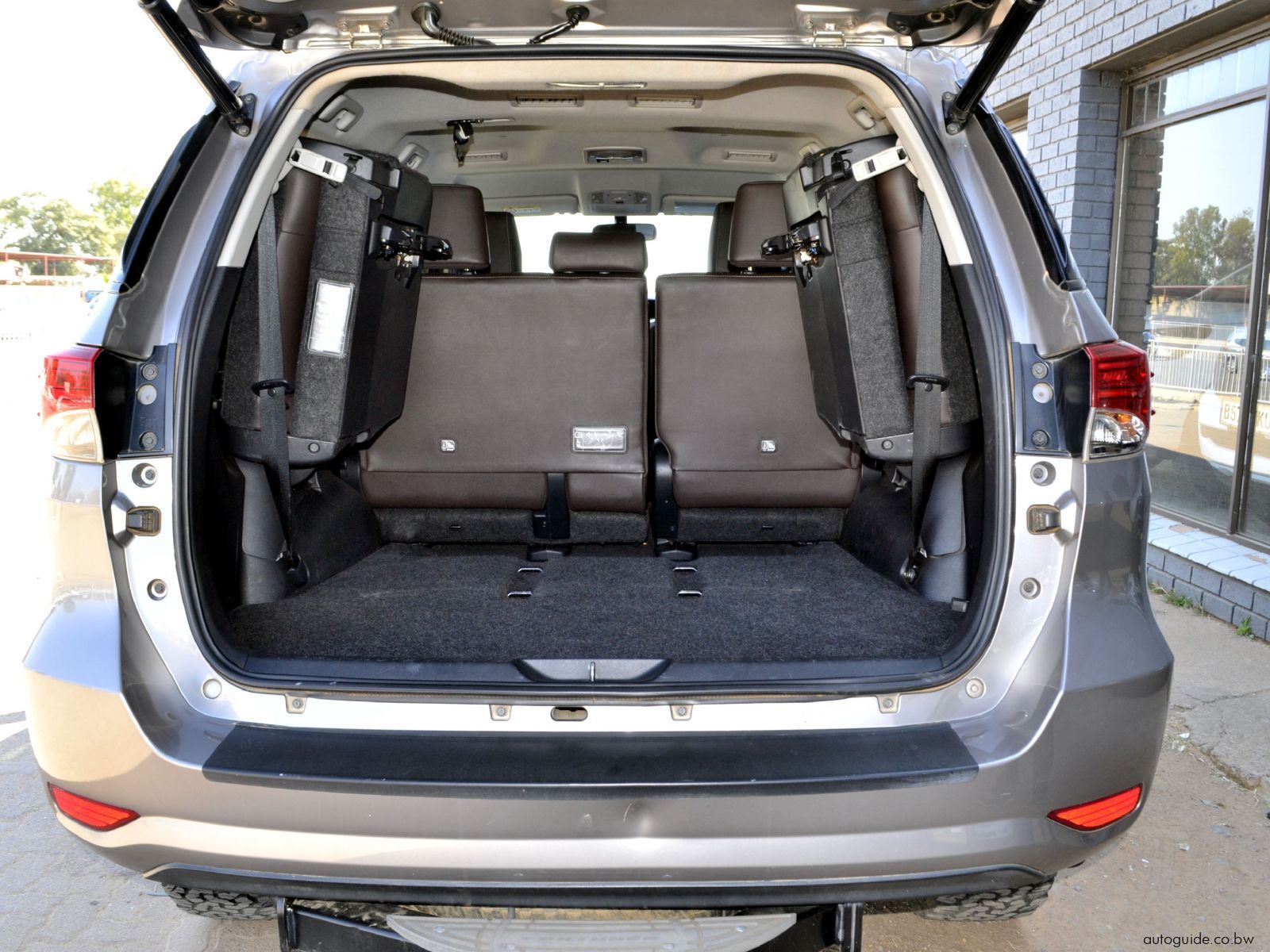 2018 Toyota Fortuner GD6 photo