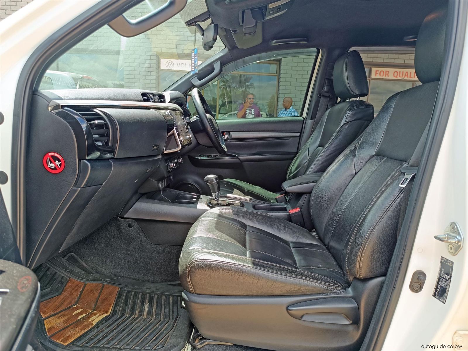 2021 Toyota Hilux Legend 2.8GD-6 A/T photo