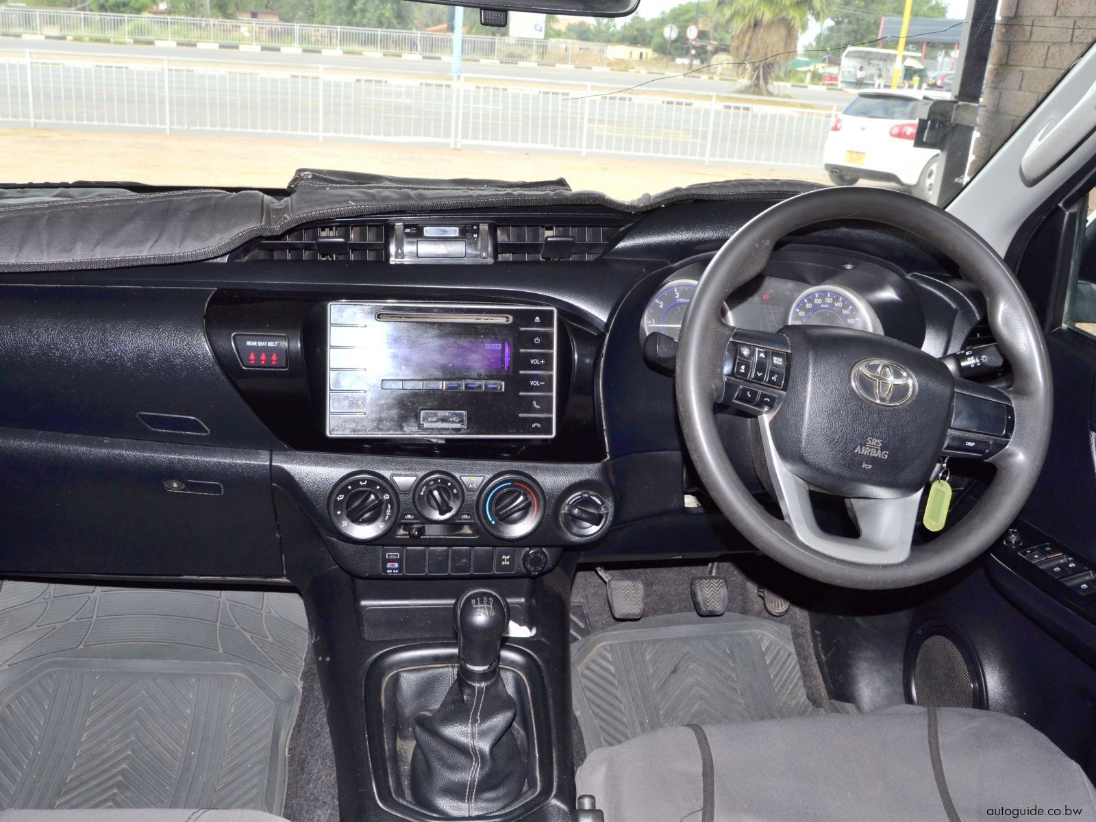 2016 Toyota Hilux GD6 photo