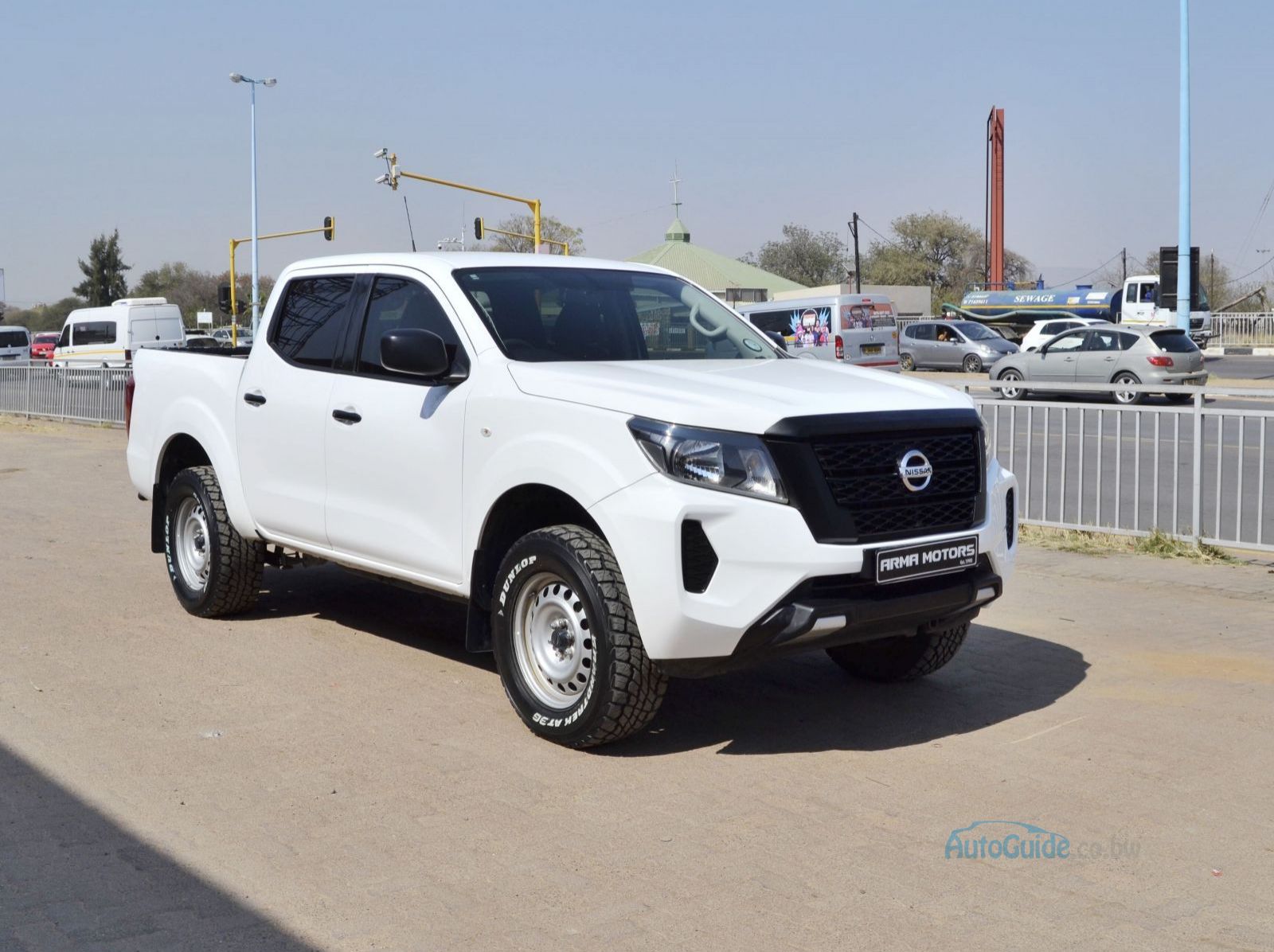 Used Nissan Navara Baseline  for sale in Mogoditshane, Botswana