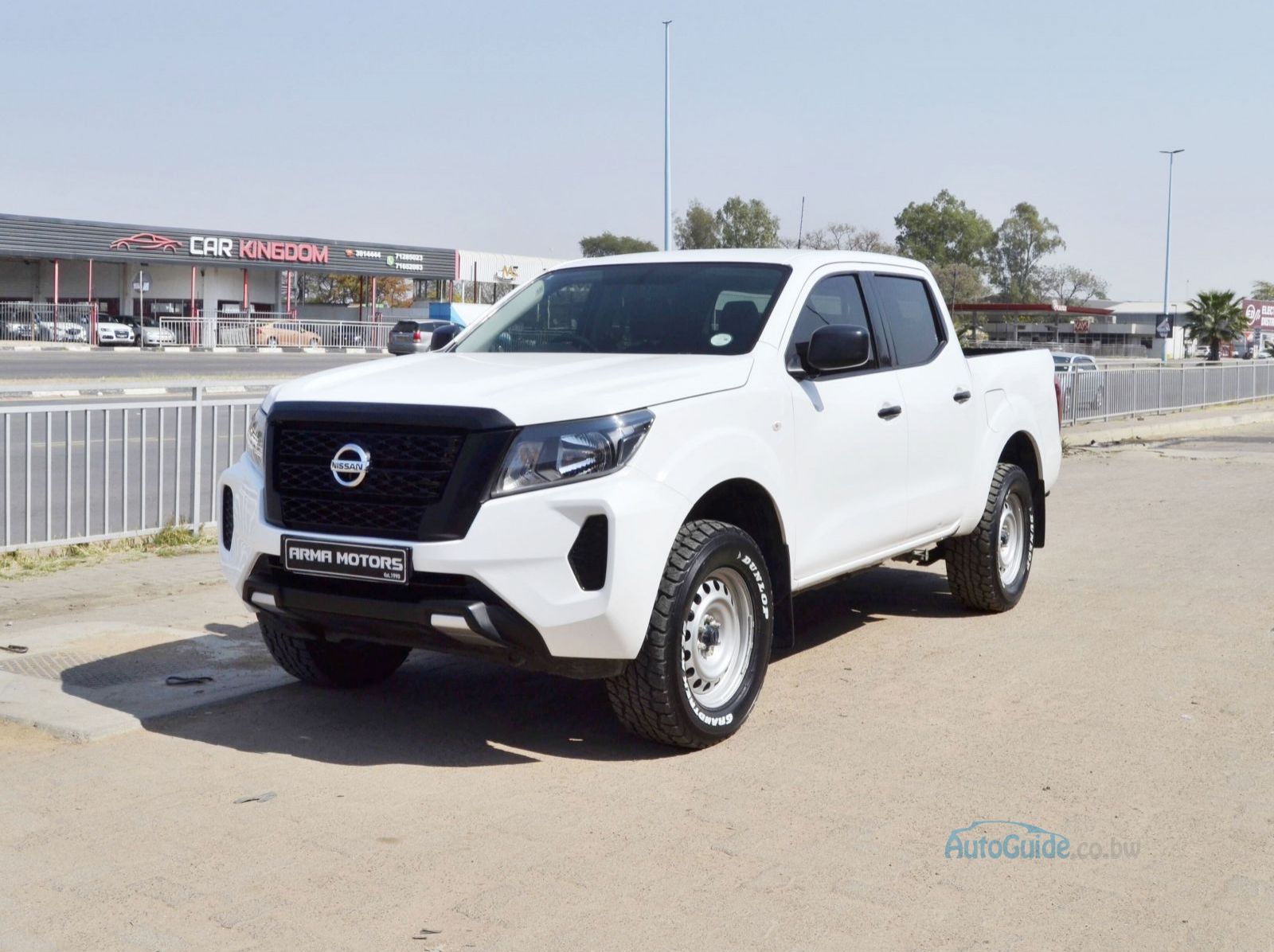 2022 Nissan Navara Baseline pictures