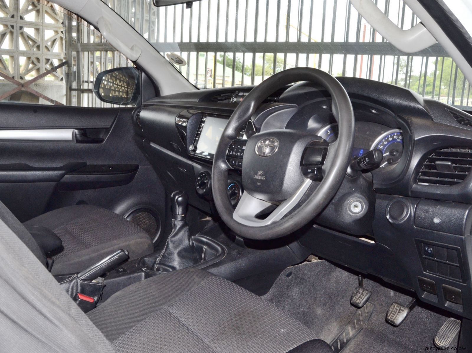 2019 Toyota Hilux GD6 pictures