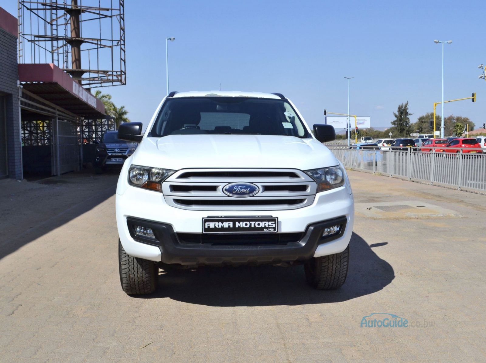 2017 Ford Everest pictures