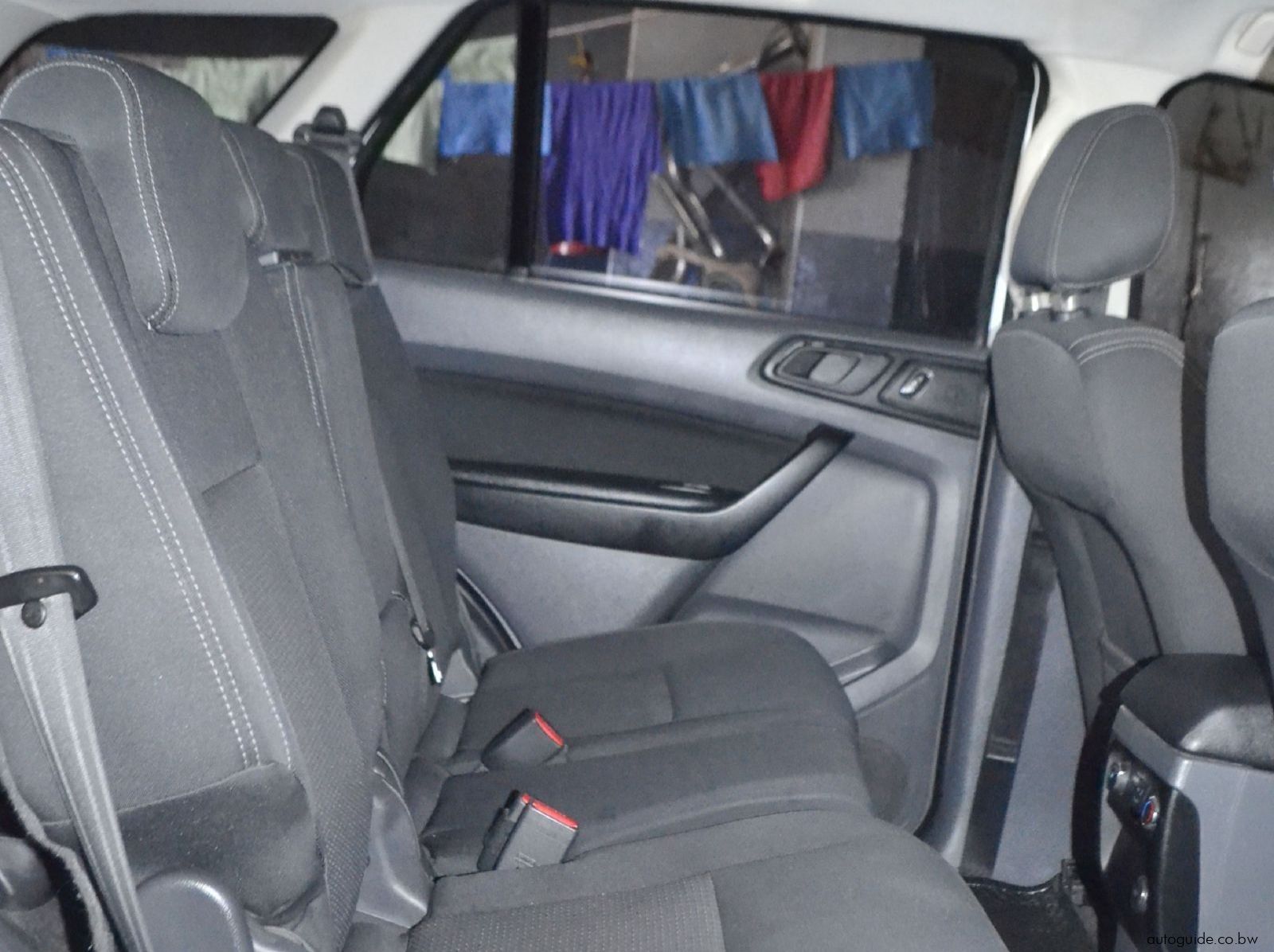 2017 Ford Everest pictures