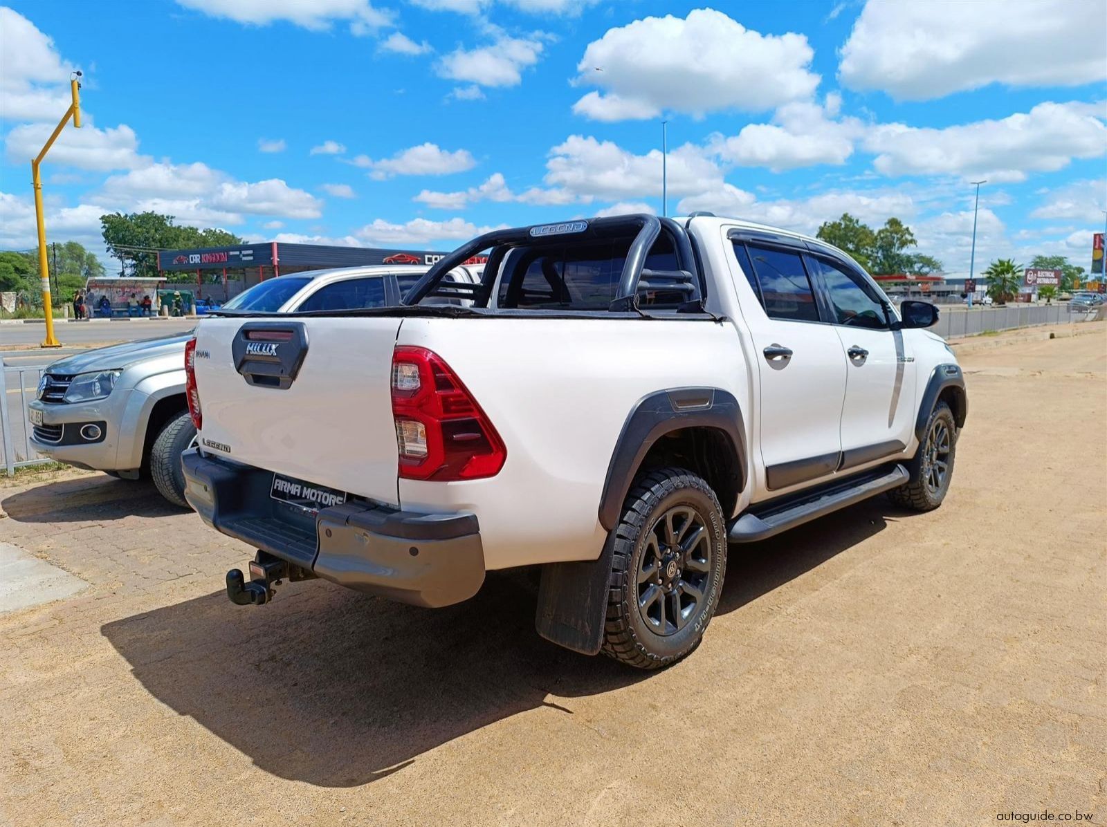 2021 Toyota Hilux Legend 2.8GD-6 A/T pictures
