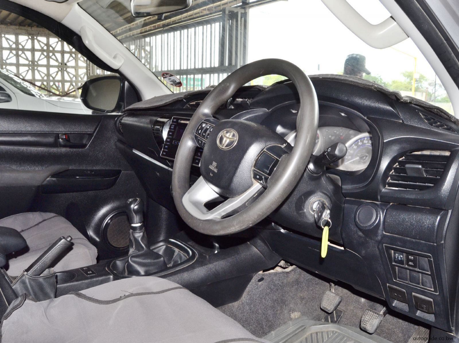 2016 Toyota Hilux GD6 pictures