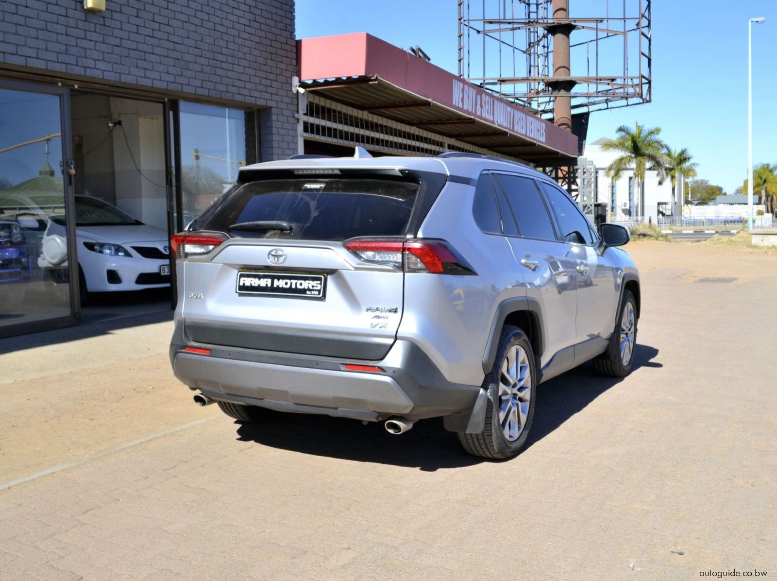 2019 Toyota Rav4 VX pictures