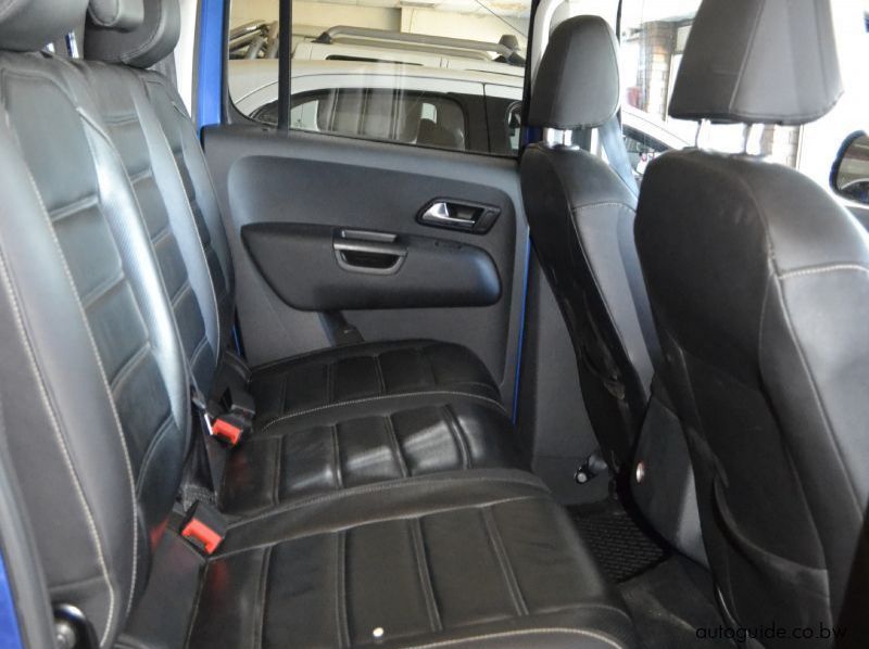 2019 Volkswagen Amarok V6 4Motion pictures