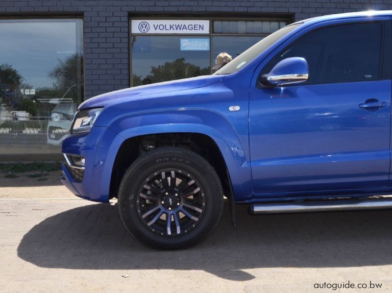 2019 Volkswagen Amarok V6 4Motion pictures