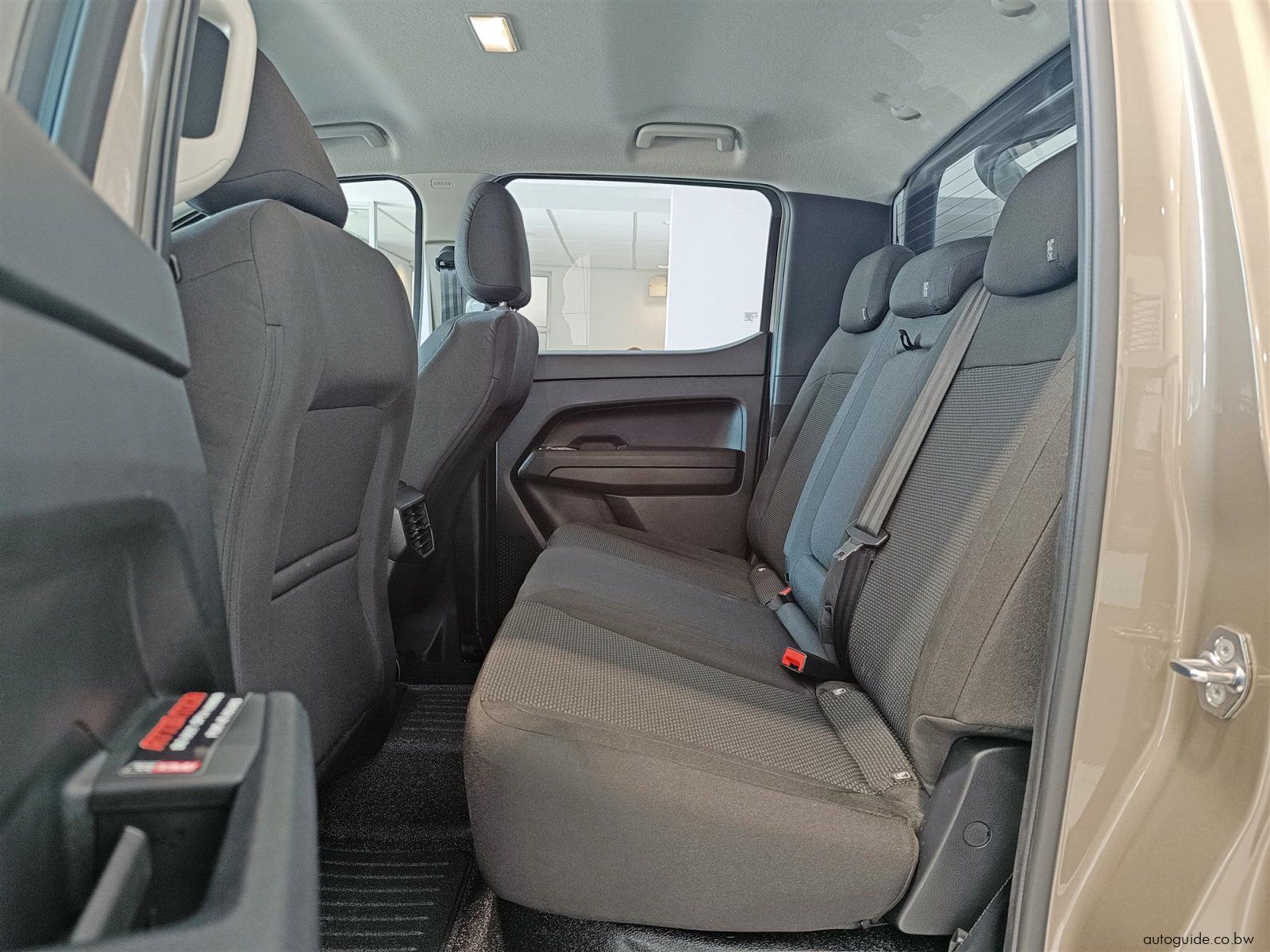 2026 Volkswagen Amarok Double Cab 4Motion photo