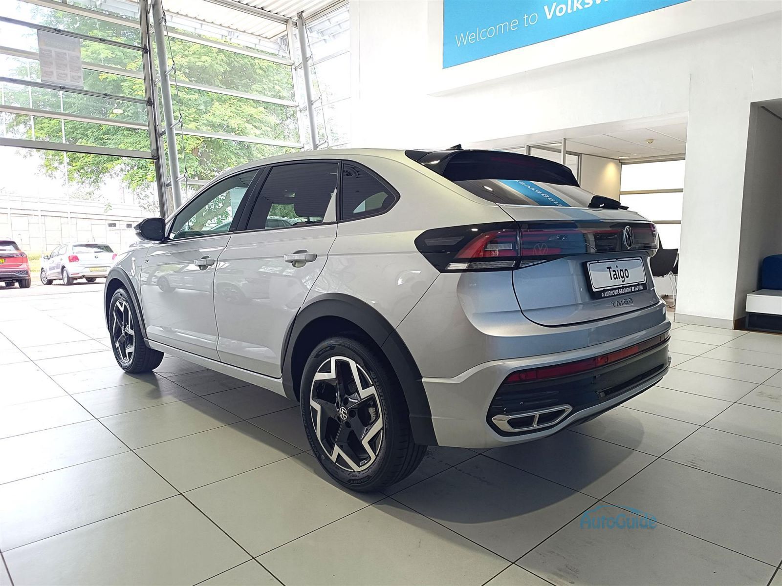 2025 Volkswagen Taigo 1.0TSi R-Line DSG photo