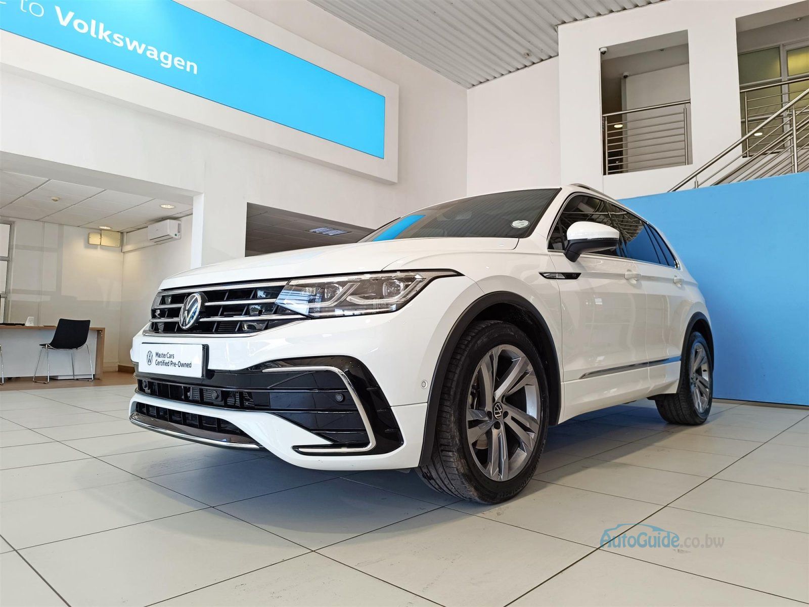 2022 Volkswagen Tiguan 1.4TSi R-Line photo