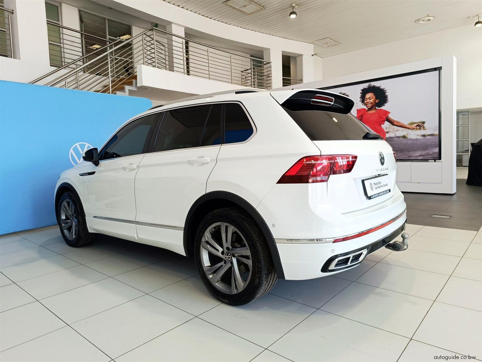 2022 Volkswagen Tiguan 1.4TSi R-Line photo