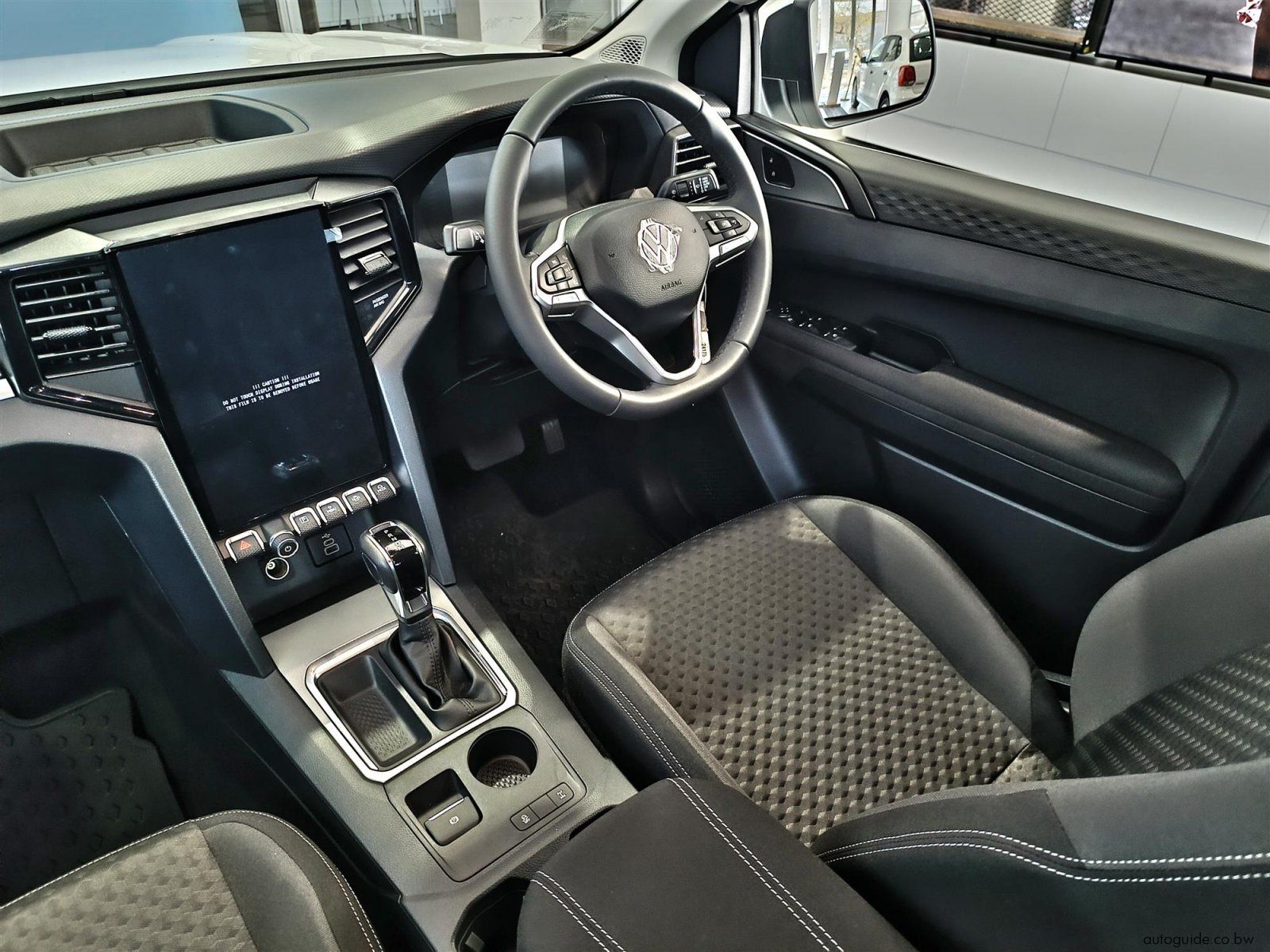 2026 Volkswagen Amarok Life 2.0TDi 125kW photo