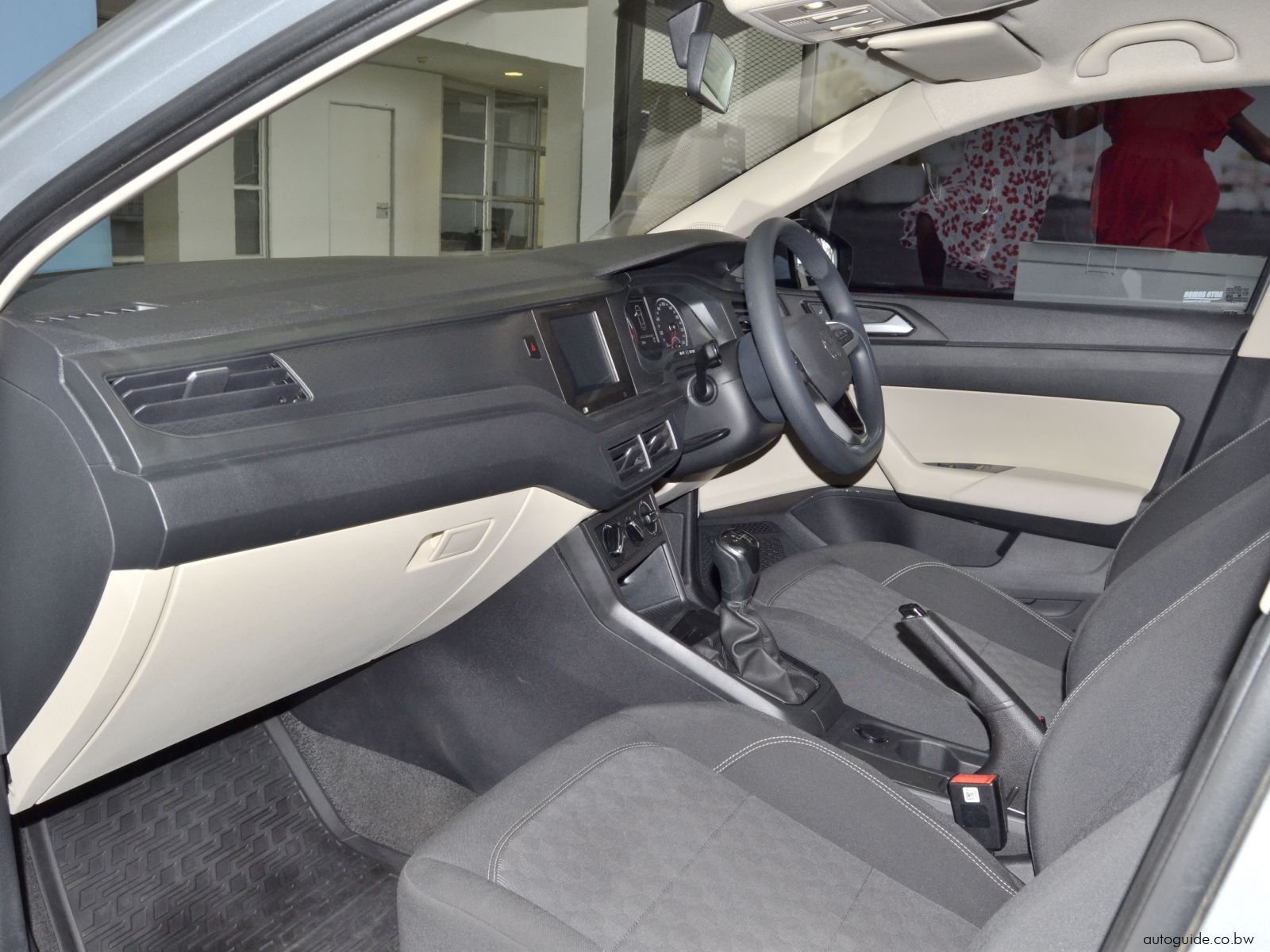 2024 Volkswagen Polo Sedan photo