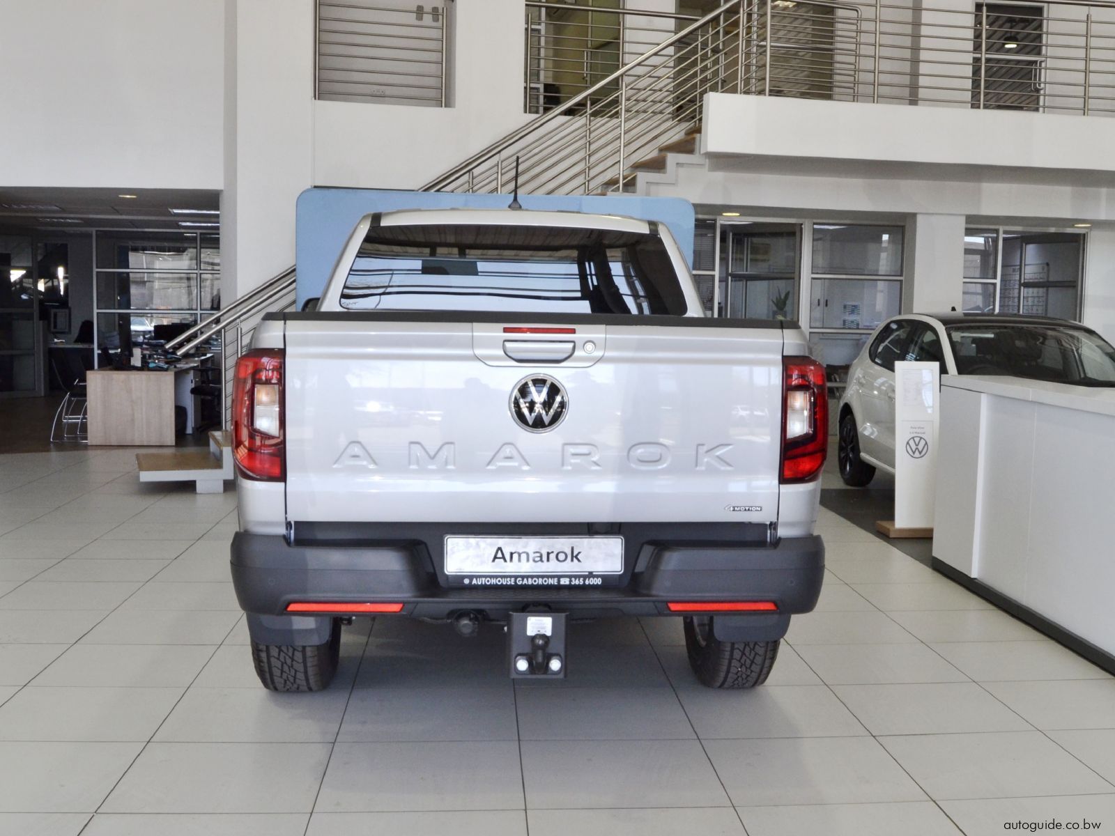 2025 Volkswagen Amarok Life 4Motion photo
