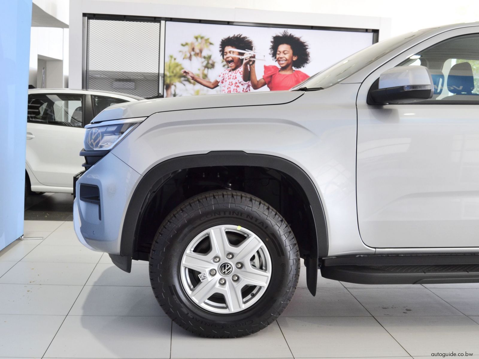 2025 Volkswagen Amarok Life 4Motion photo