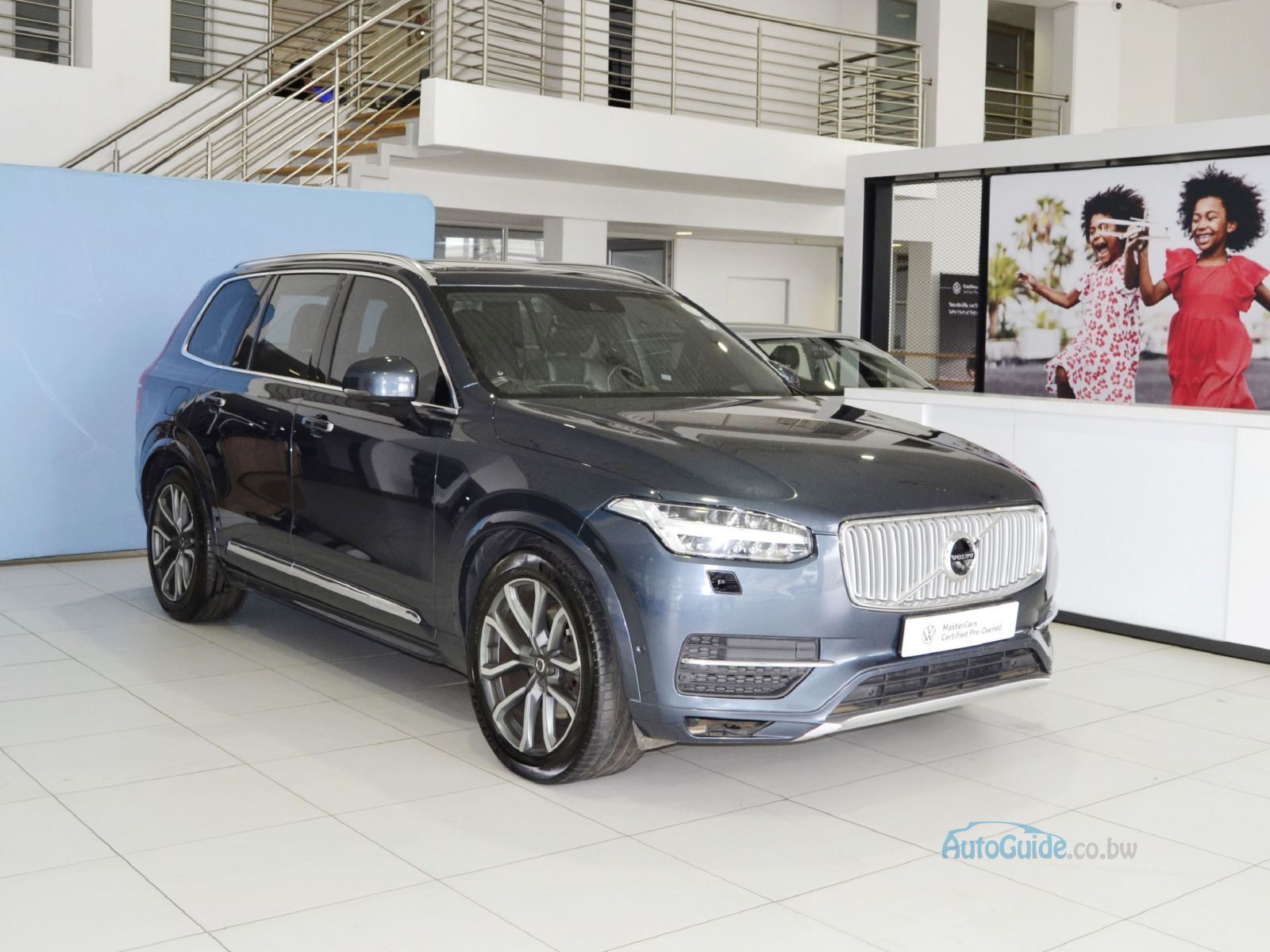 Volvo XC90 T6 Inscription in Botswana