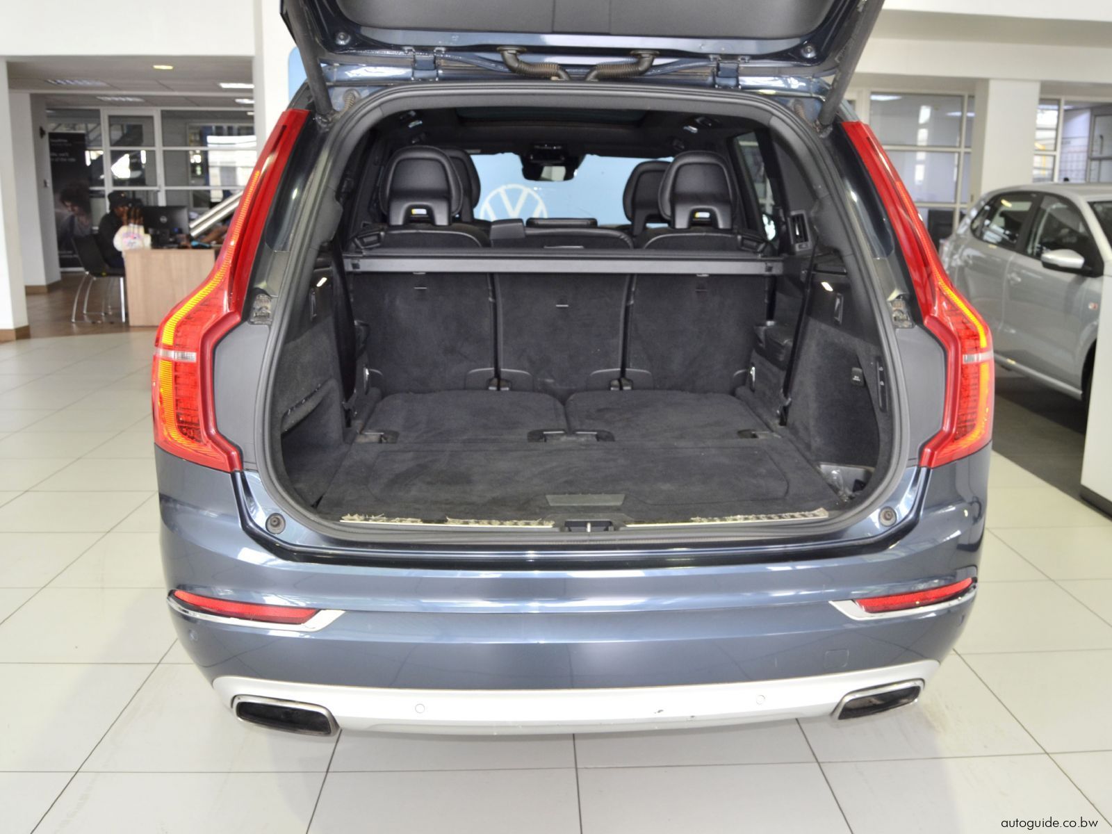 2017 Volvo XC90 T6 Inscription photo