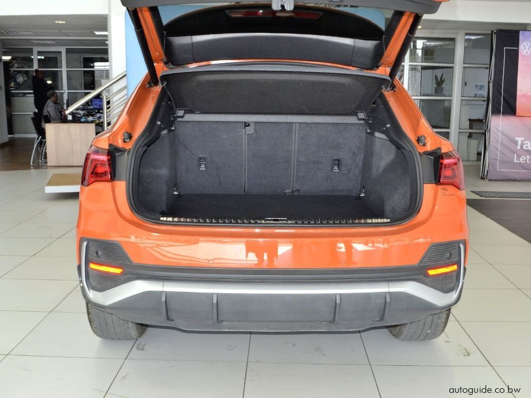 2022 Audi Q3 S-Line 35TFSi photo