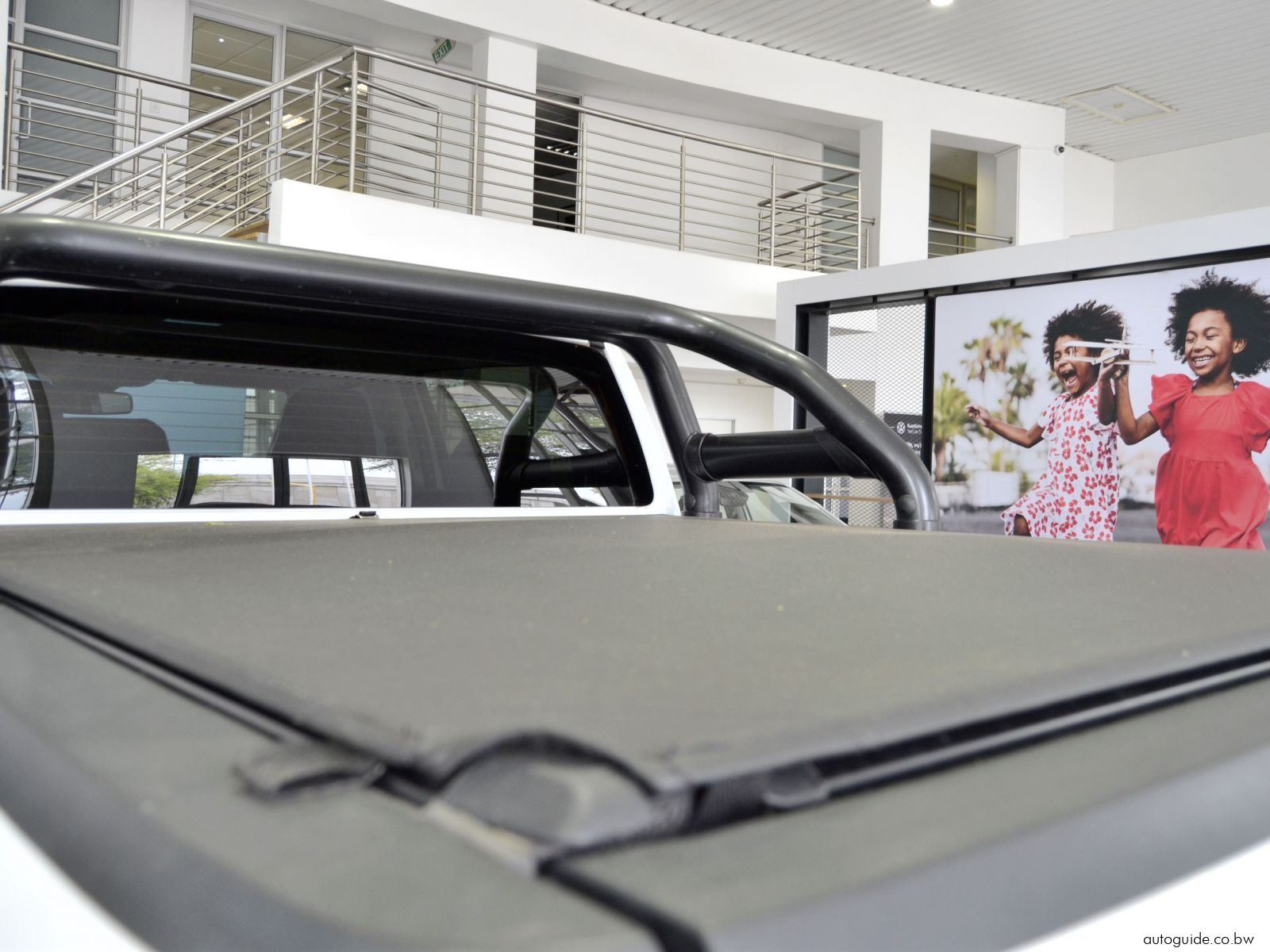 2025 Volkswagen Amarok Life 4Motion photo