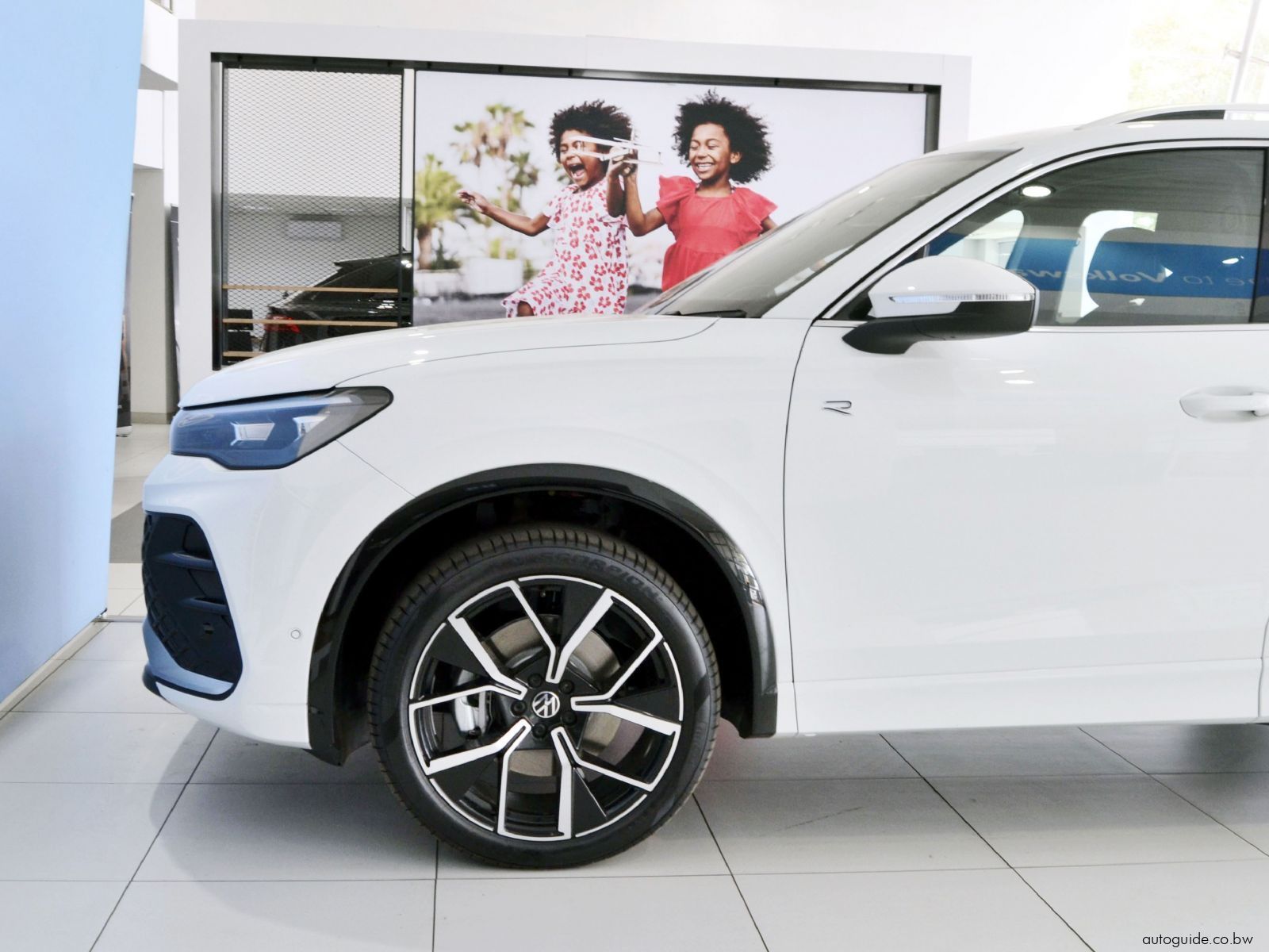 2025 Volkswagen Tiguan 2.0 TDi R-Line photo