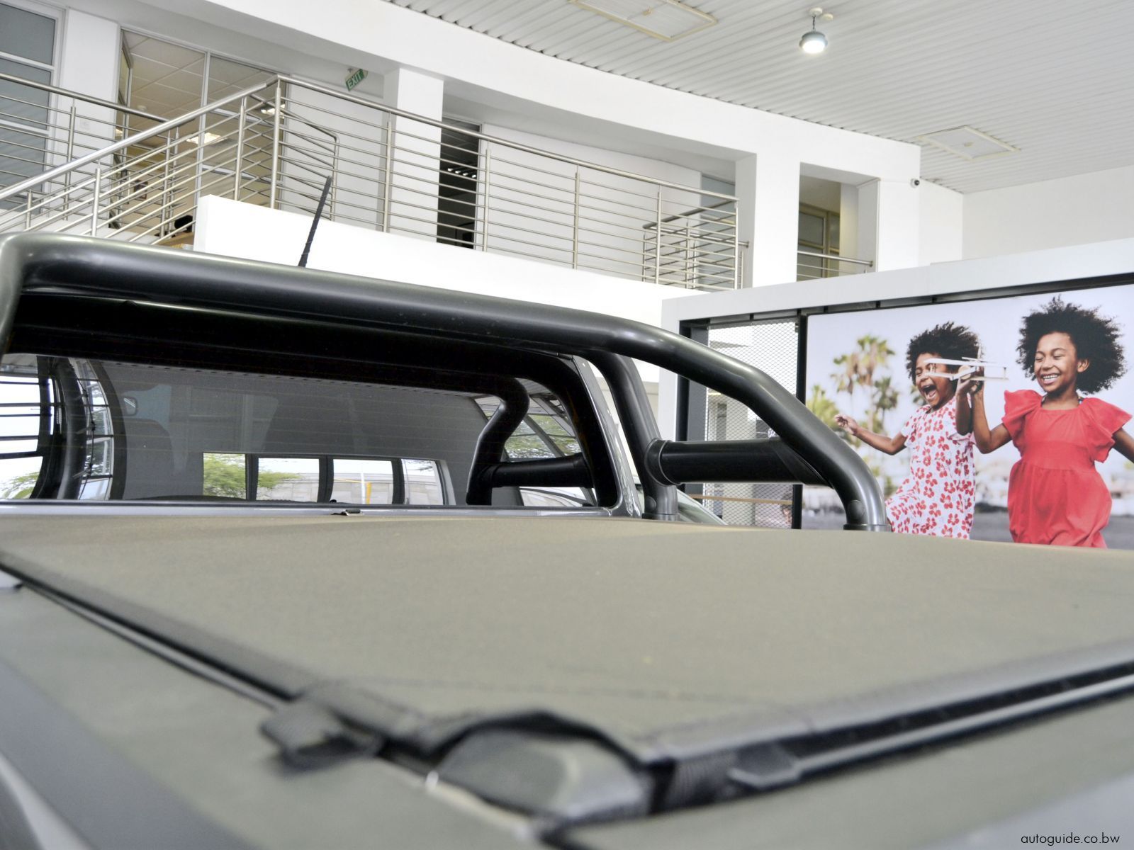 2025 Volkswagen Amarok Life photo