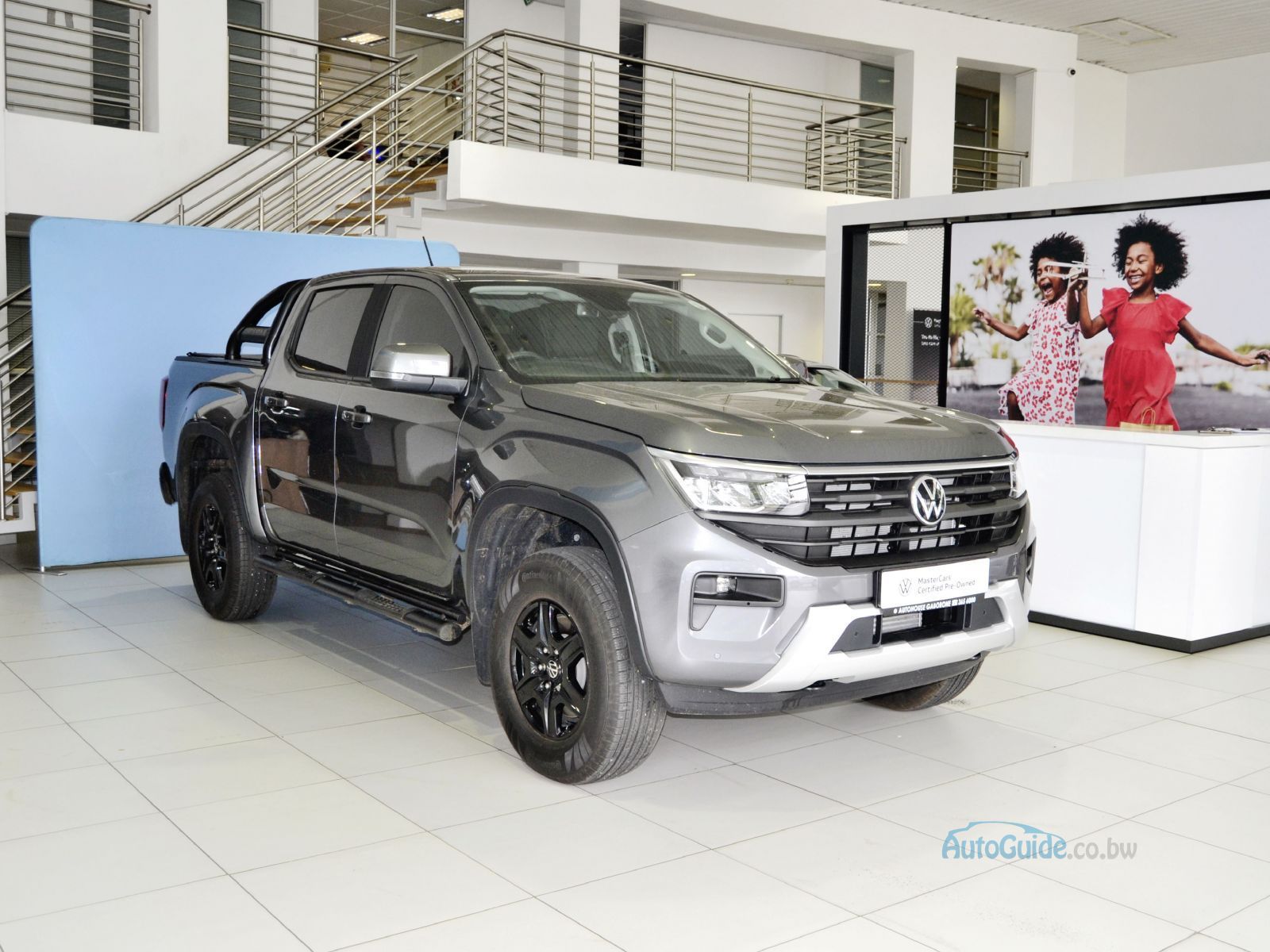 2025 Volkswagen Amarok Life photo