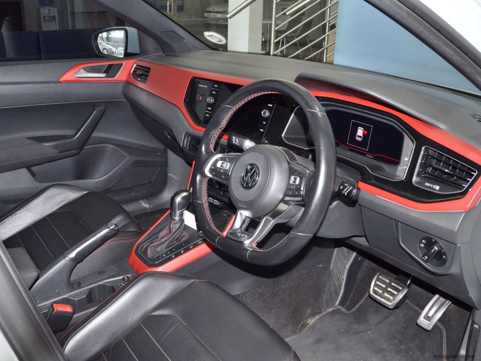 2019 Volkswagen Polo GTi  photo