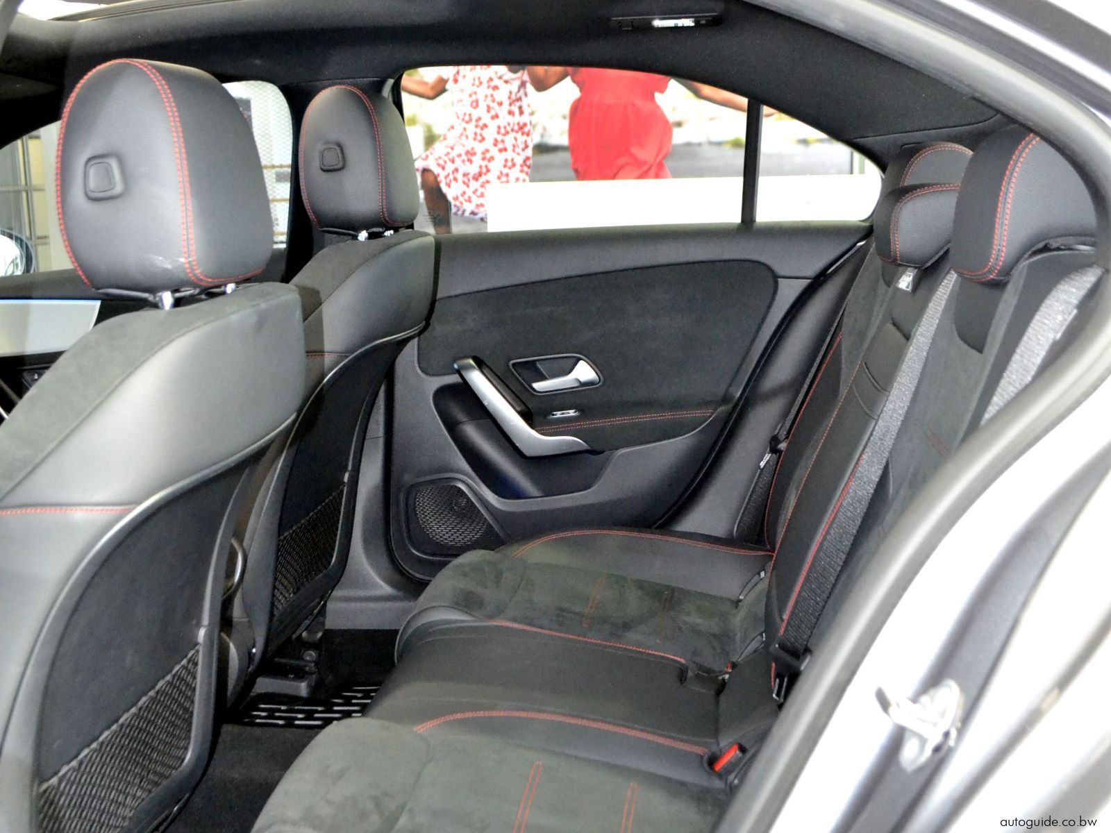 2023 Mercedes-Benz A200 photo