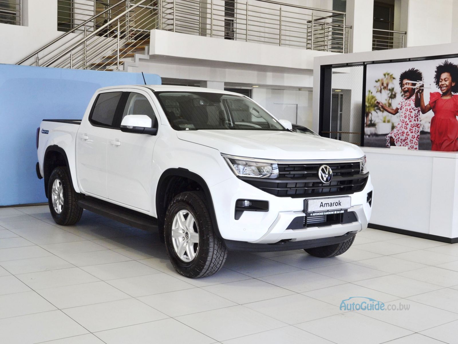 2025 Volkswagen Amarok Life 4Motion photo