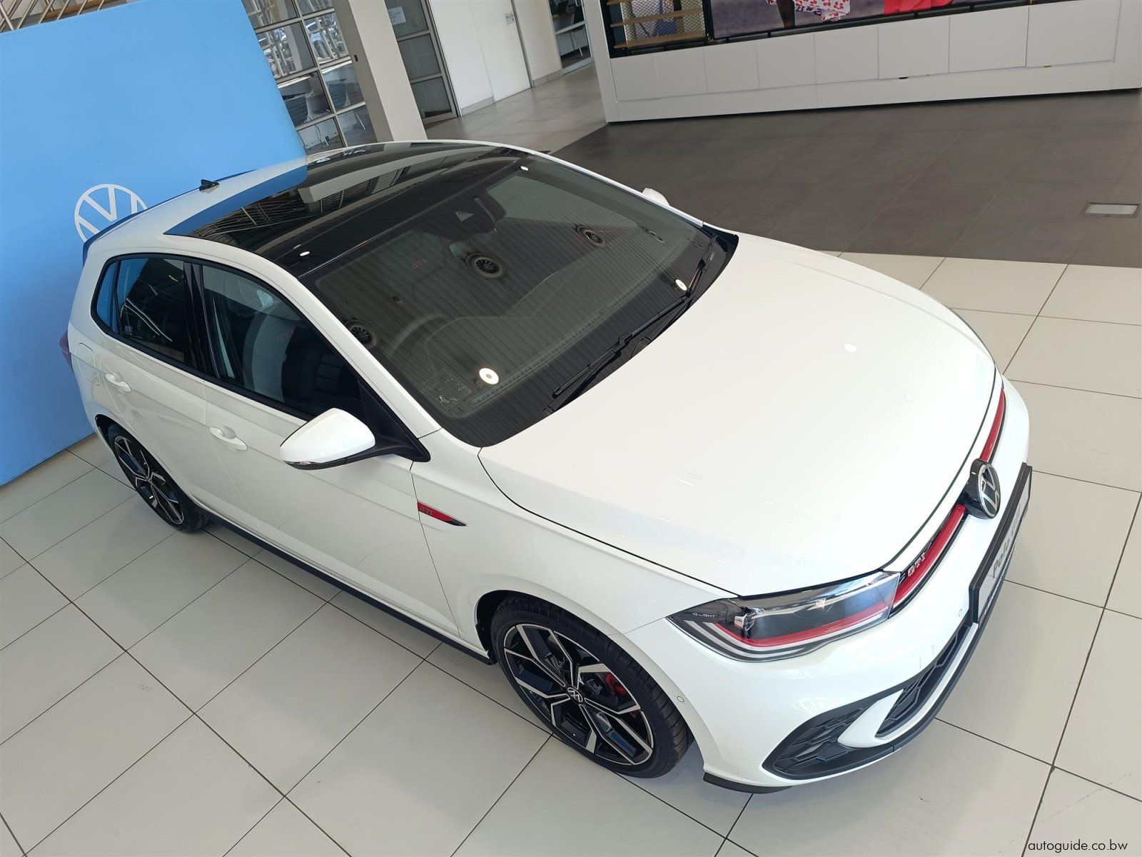 2026 Volkswagen Polo GTi 2.0L TSi photo