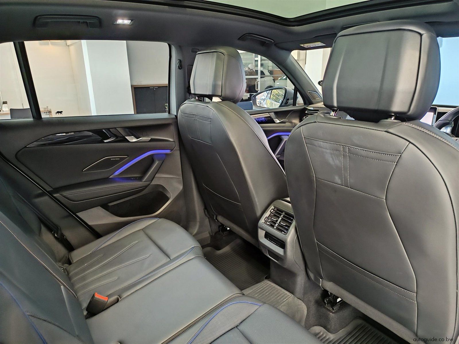 2025 Volkswagen Tiguan 2.0TDi 110kw R-Line photo
