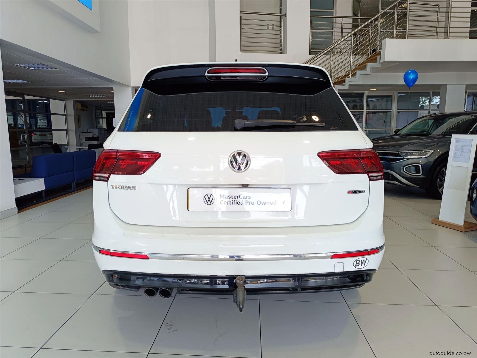 2018 Volkswagen Tiguan 2.0TDI HighLine R-Line photo