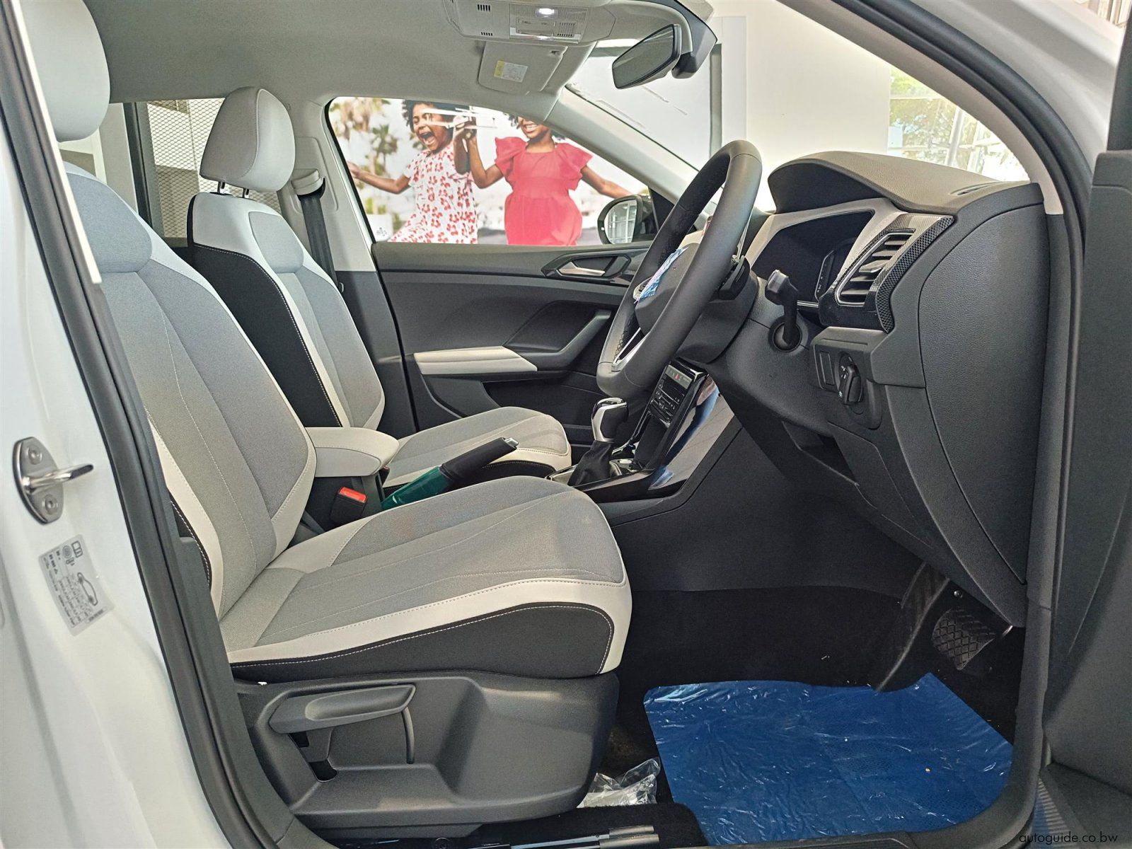 2026 Volkswagen T-Cross 1.0L TSi 85kW photo