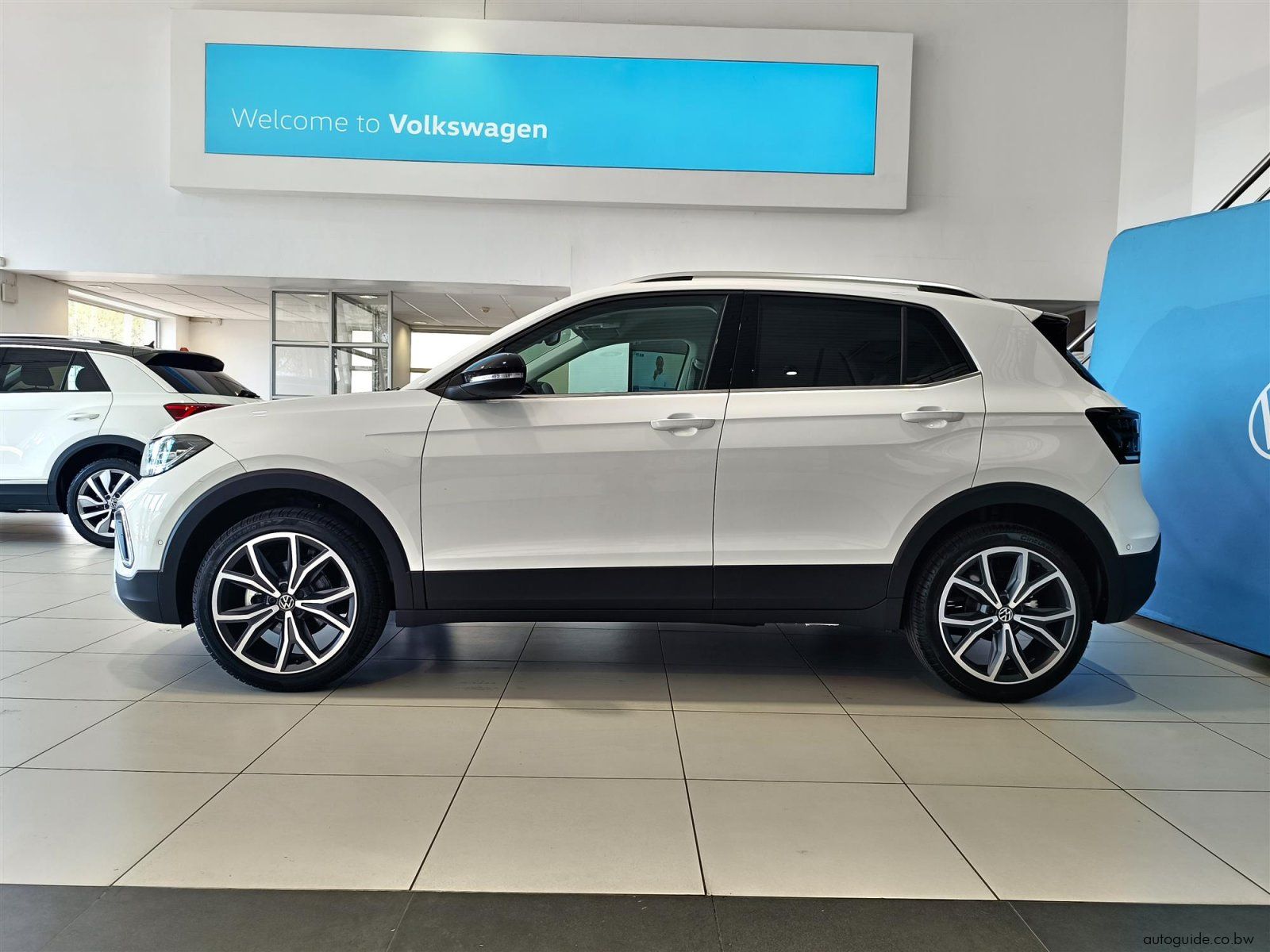 2026 Volkswagen T-Cross 1.0L TSi 85kW photo