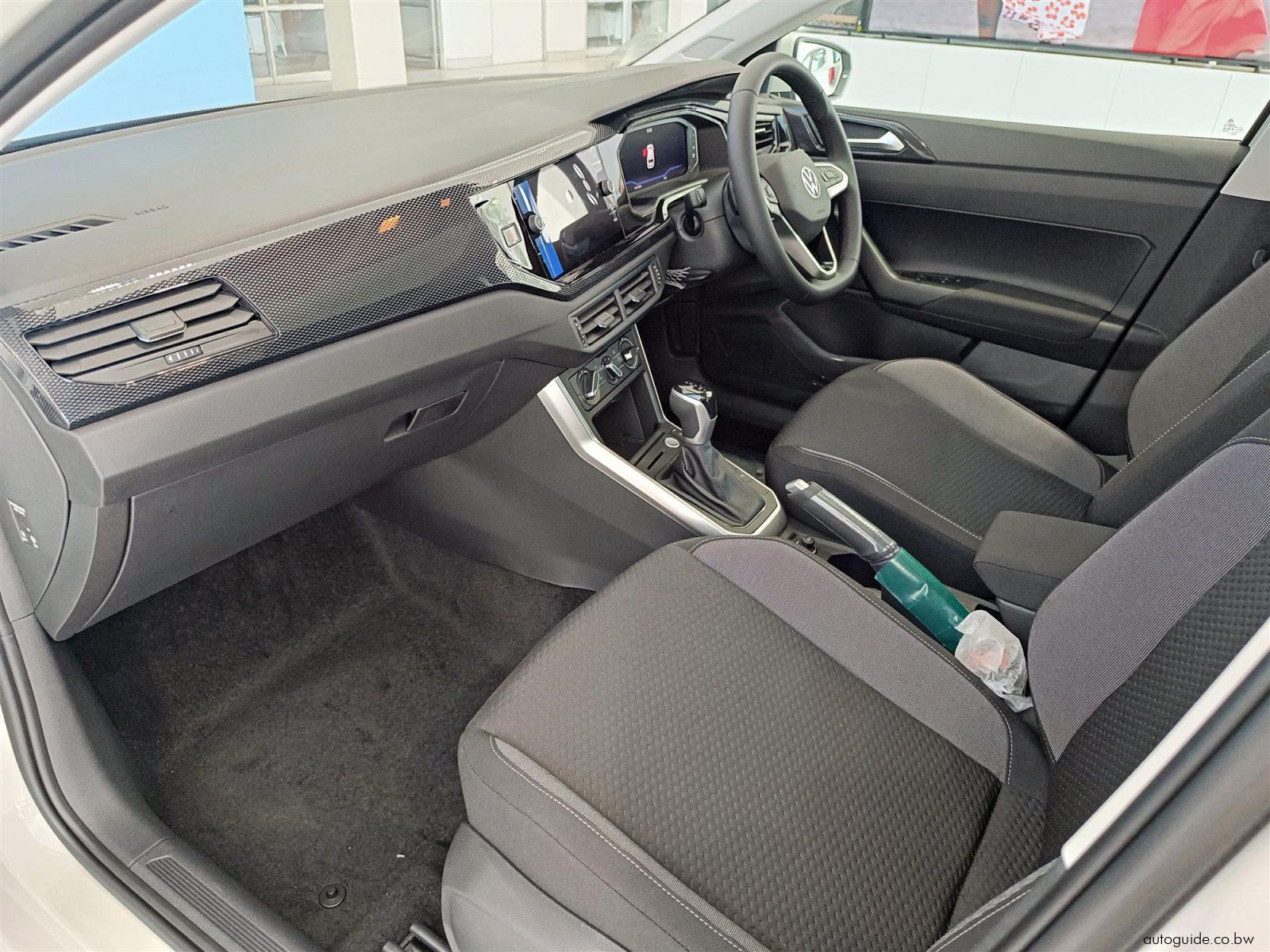 2025 Volkswagen Polo 1.0TSI Life DSG photo