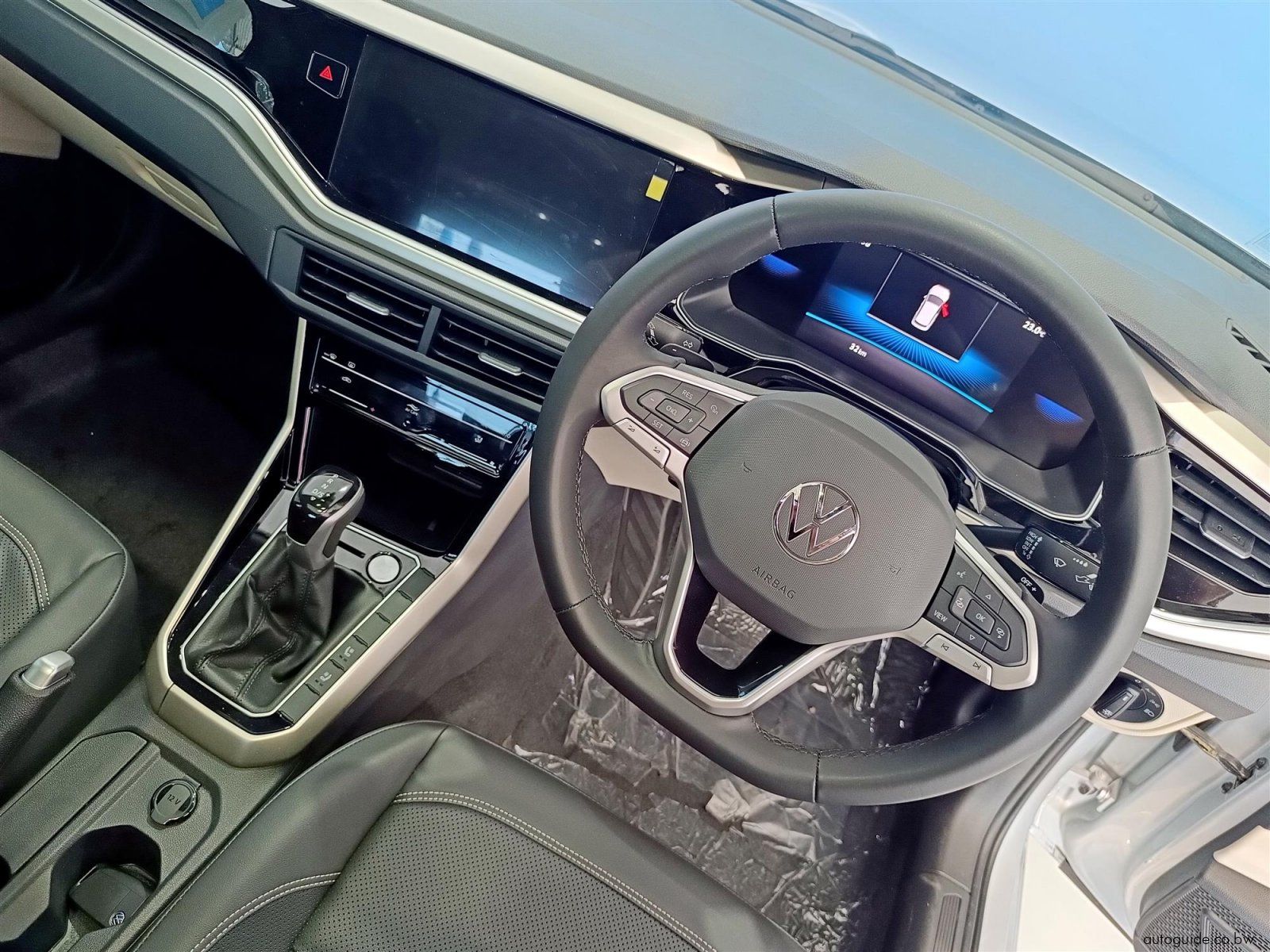 2026 Volkswagen Polo Sedan 1.0L TSi 85kW photo