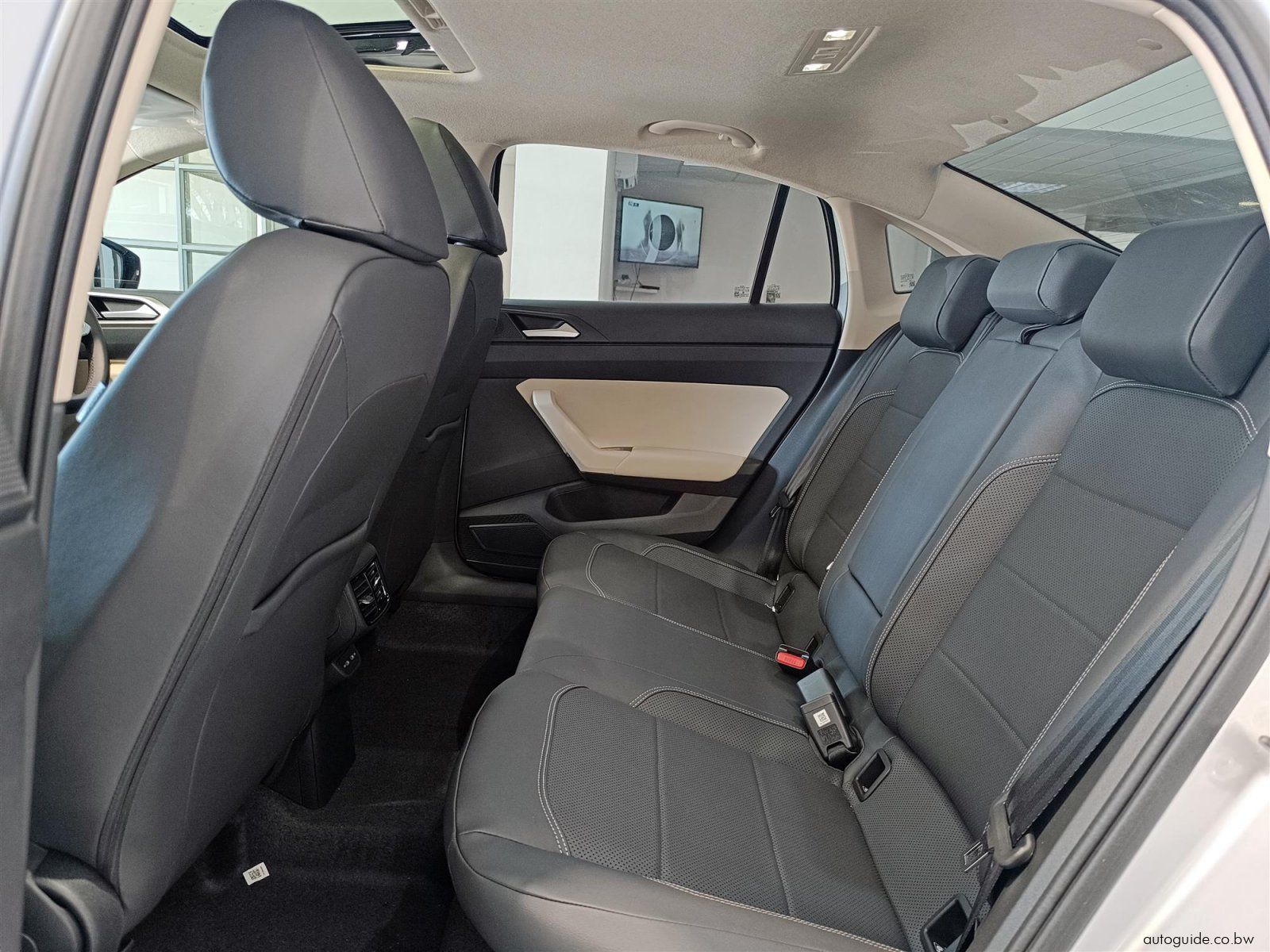 2026 Volkswagen Polo Sedan 1.0L TSi 85kW photo