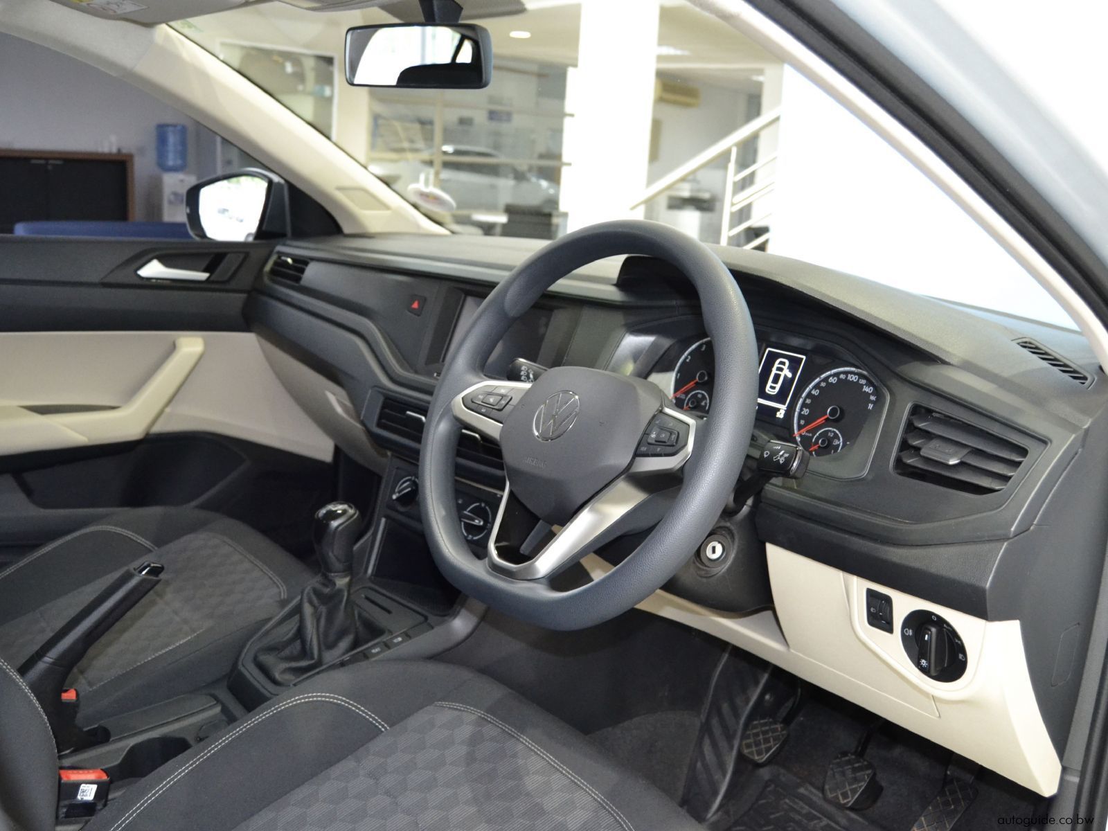 2024 Volkswagen Polo Sedan photo