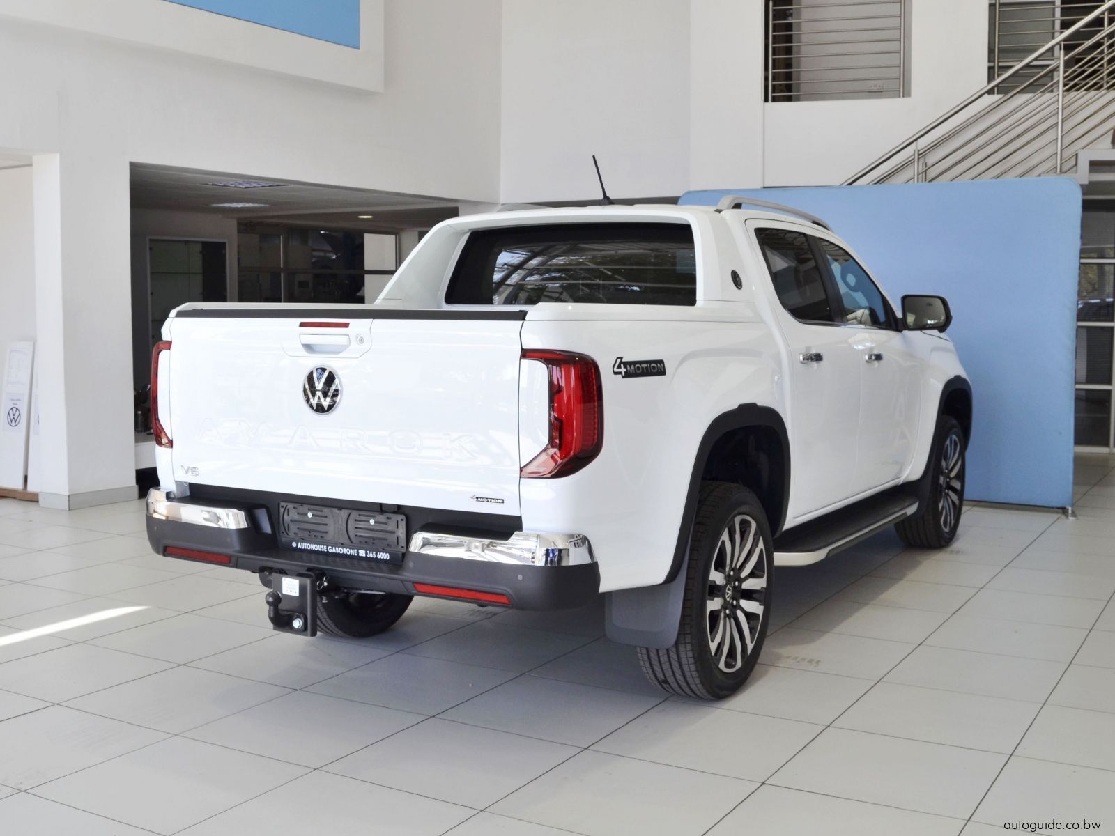 2025 Volkswagen Amarok Aventura 4 Motion photo