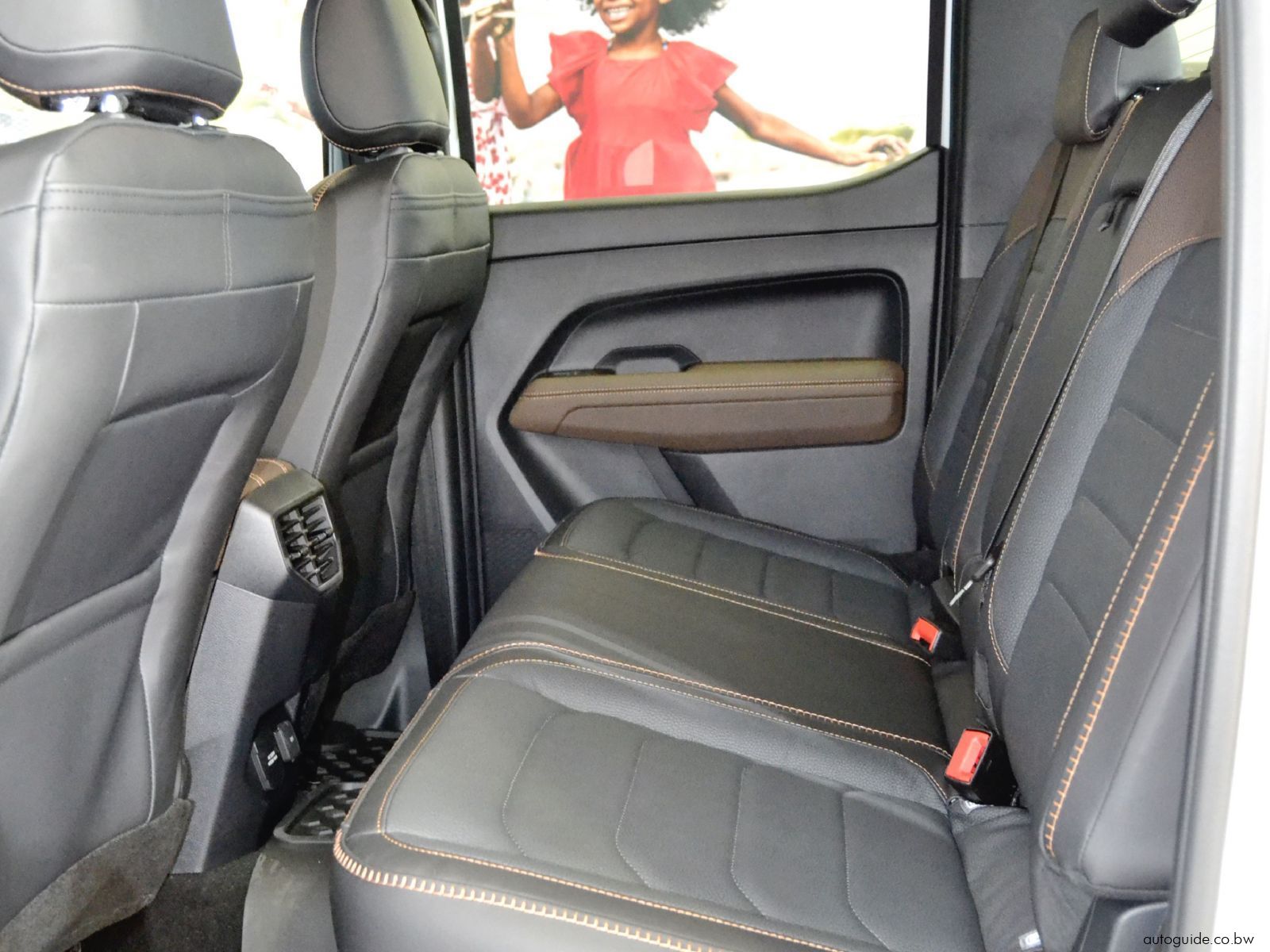 2025 Volkswagen Amarok Pan Americana 4Motion photo