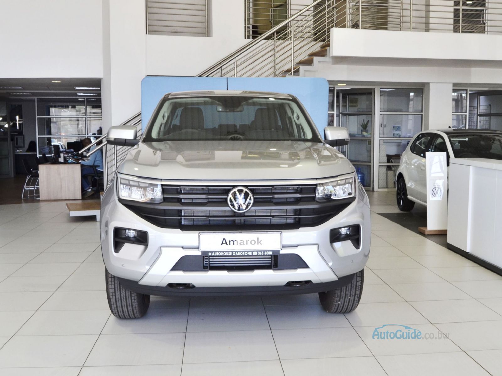 2025 Volkswagen Amarok Life - A/T - 4x2 photo