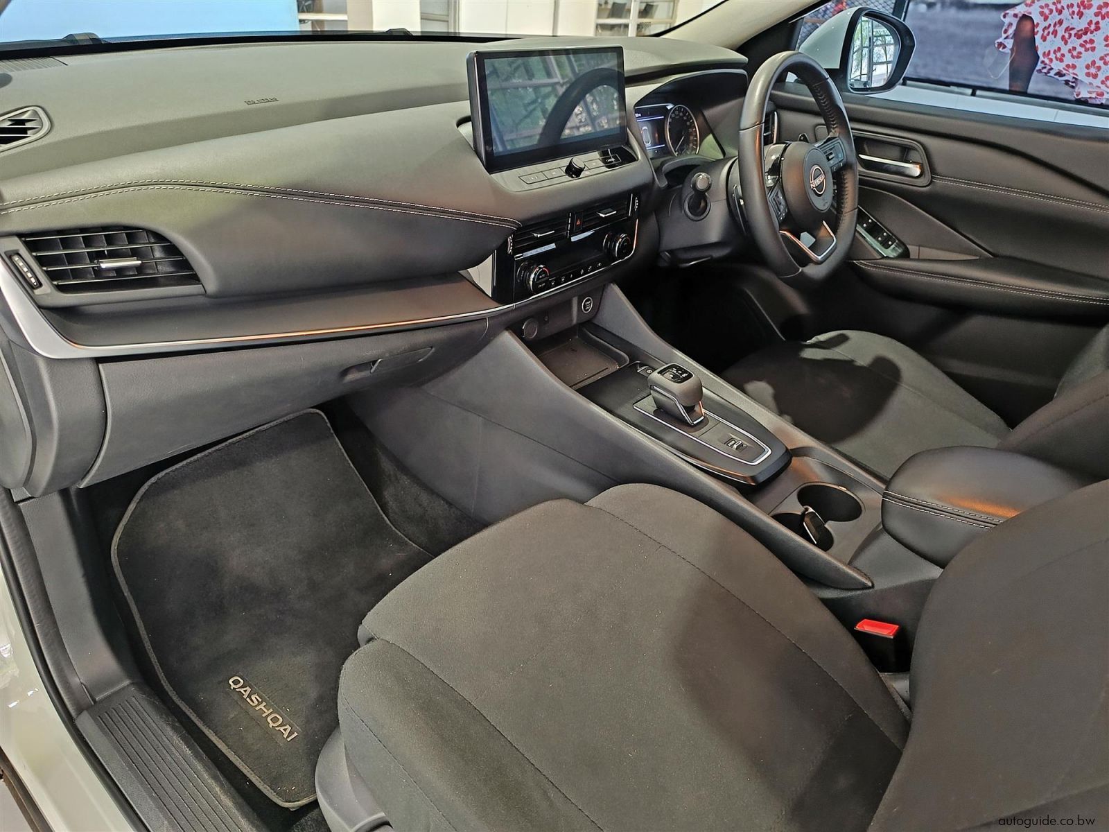 2023 Nissan Quashqai Acenta photo